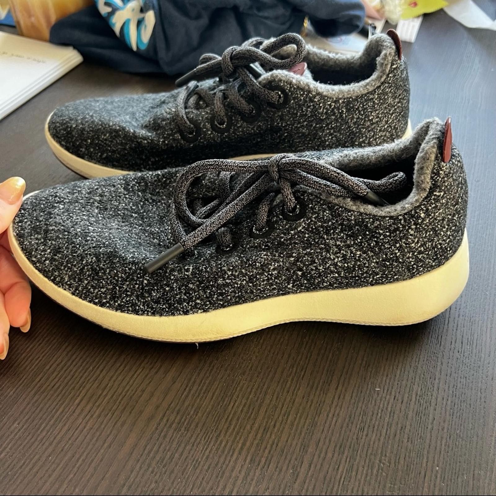 Allbirds Allbirds Women's Sneakers in Black and Cream Size US 6.5 / IT 36.5 - 4 Thumbnail