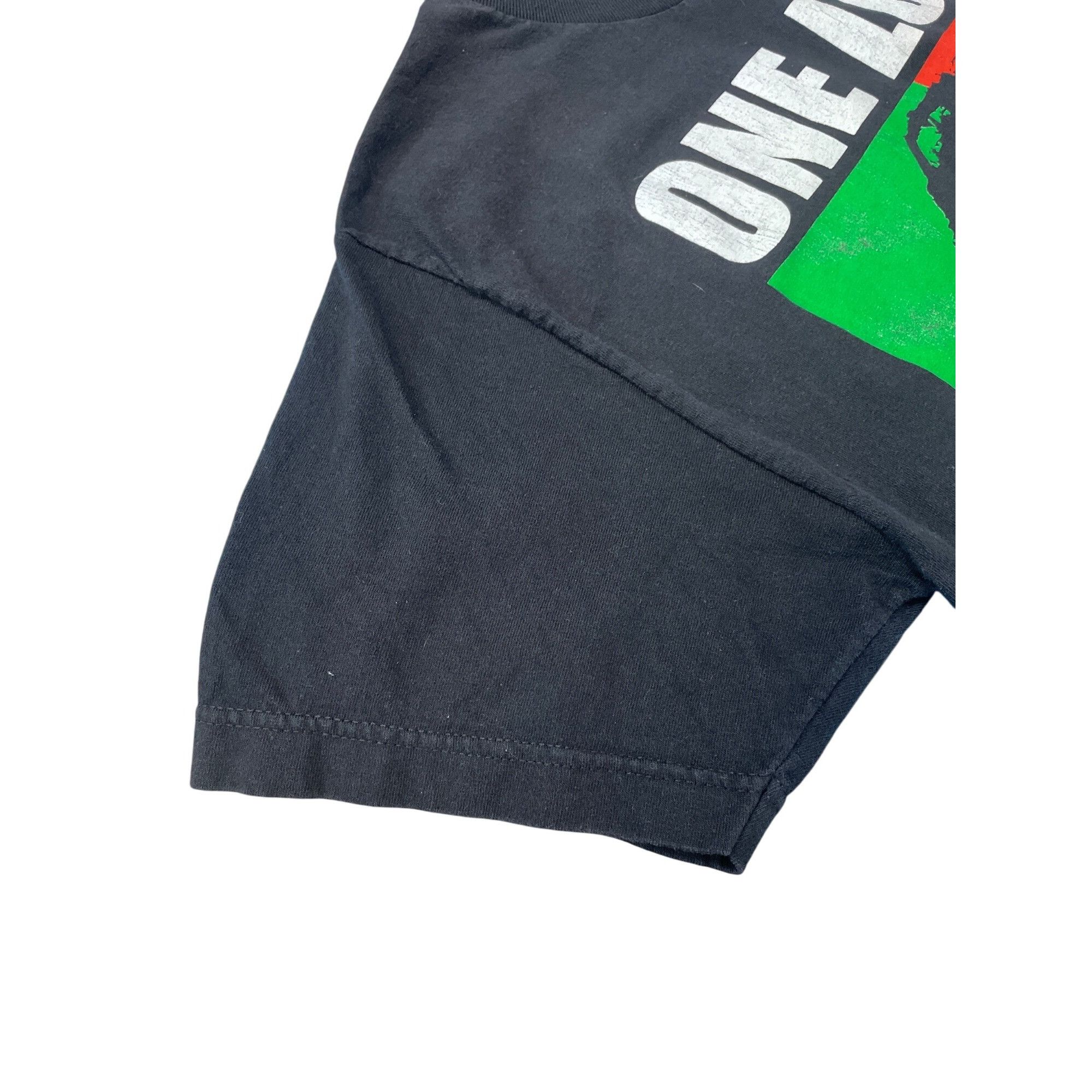 Other Bob Marley One Love Graphic Mens Black T-Shirt Sz L SKU 946 Size US L / EU 52-54 / 3 - 6 Thumbnail