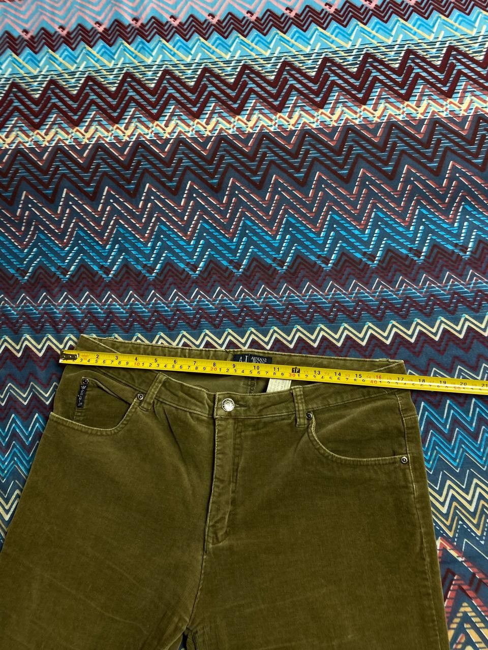Armani × Vintage Vintage Armani Jeans velvet jeans logo Size US 30 / EU 46 - 15 Thumbnail