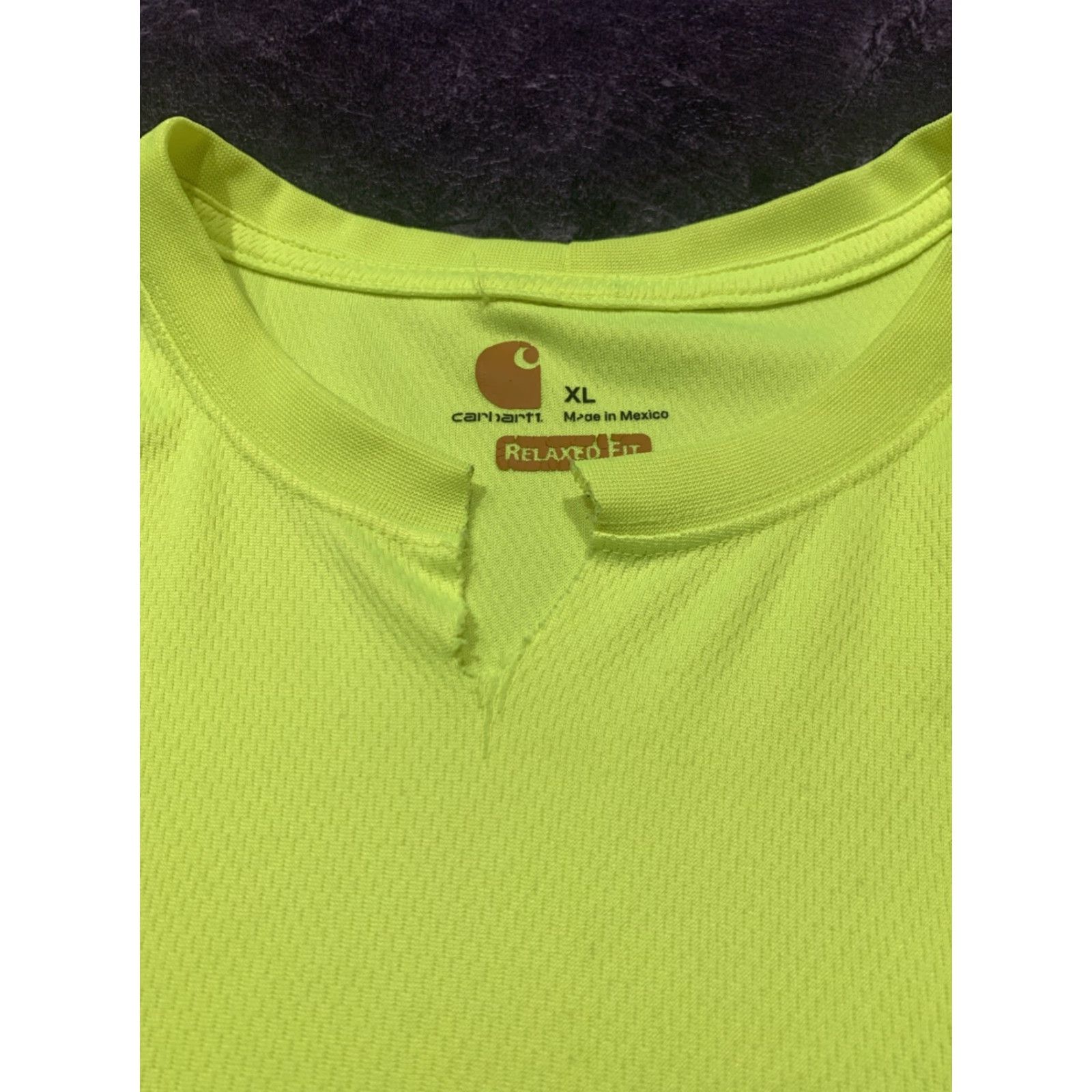 Carhartt VINTAGE Carhartt Mens XL T-Shirt Short Sleeve Crew Neck Emergency Reflective Work Shirt Yellow Size US XL / EU 56 / 4 - 6 Thumbnail