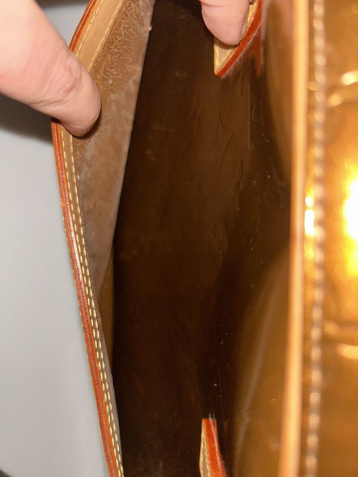 Louis Vuitton Louis Vuitton Bronze Vernis Tompkins Square Handbag BA0060 Size ONE SIZE - 5 Thumbnail