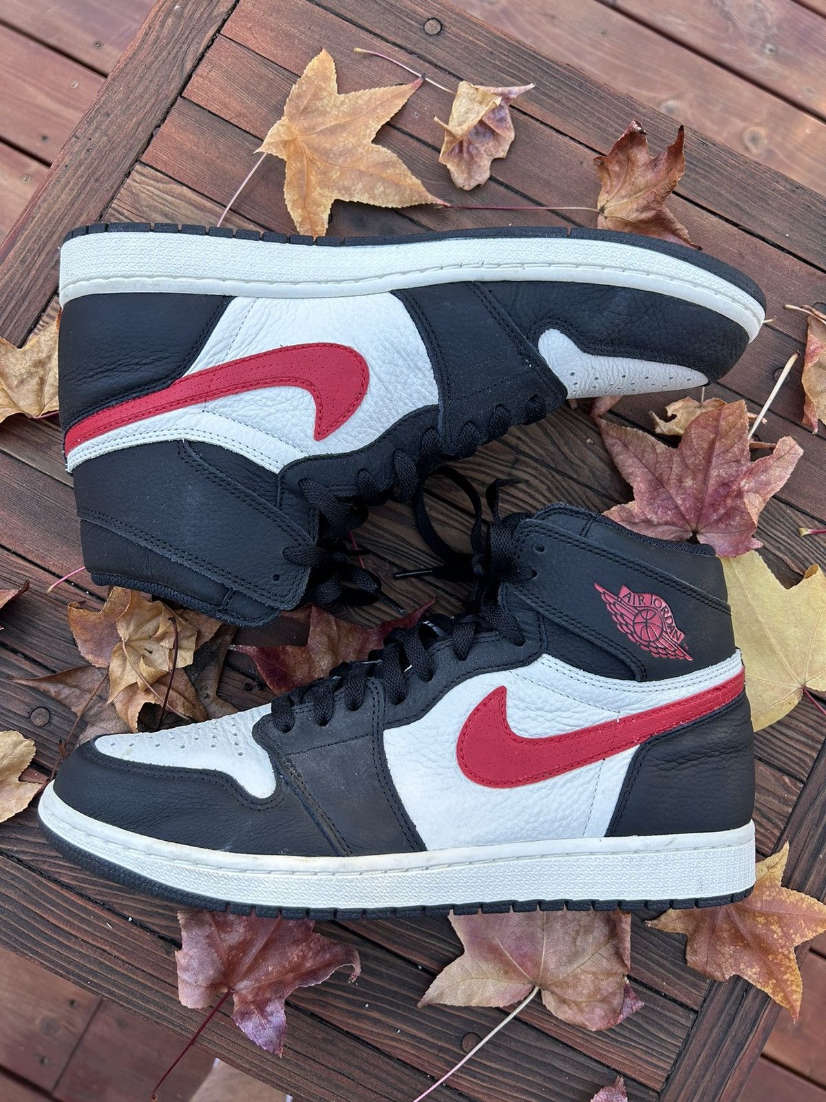 Jordan Brand Jordan 1 a star is born Size US 11.5 / EU 44-45 - 1 Thumbnail