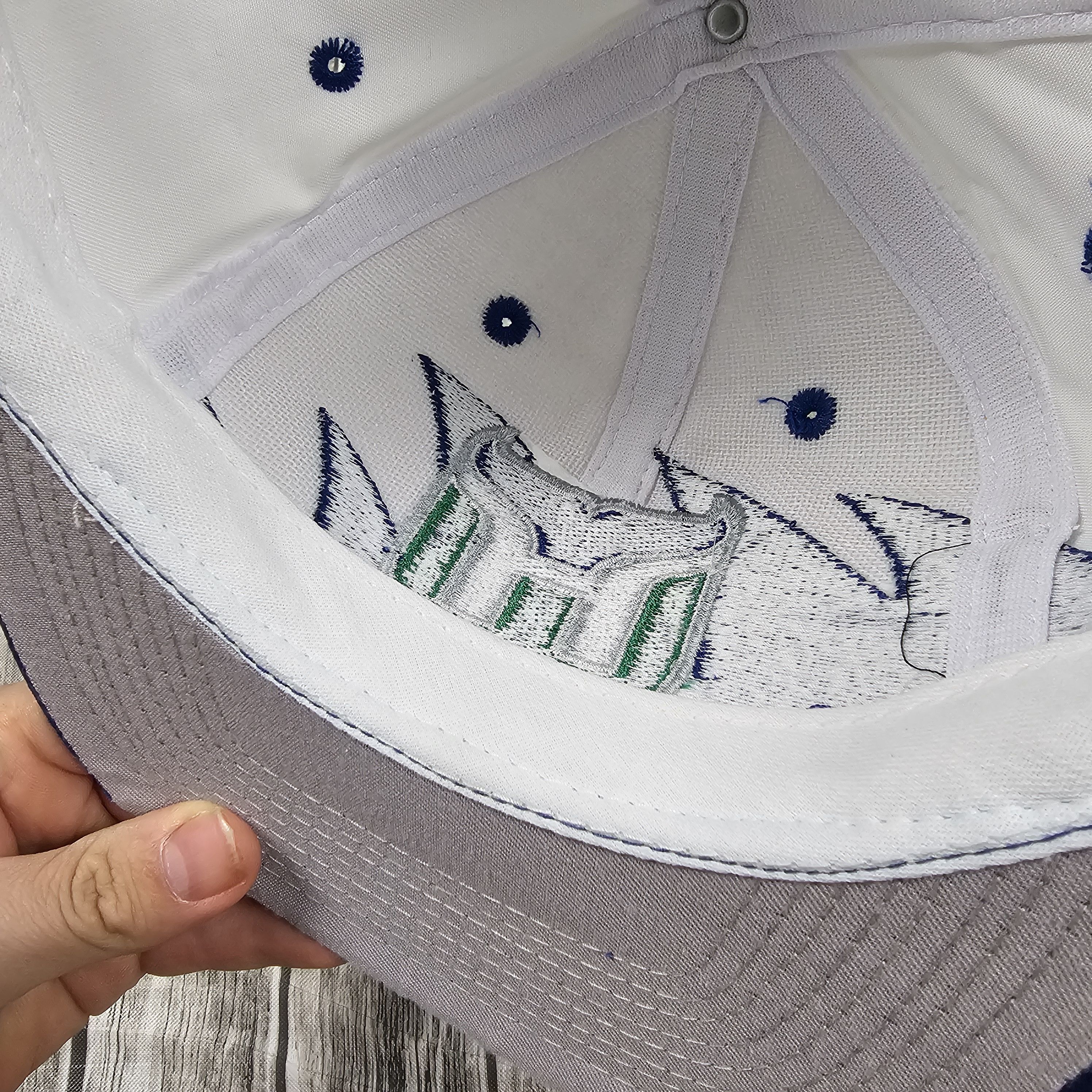 Logo 7 Vintage 90s Logo 7 Hartford Whalers SHARKTOOTH Snapback Hat Size ONE SIZE - 10 Thumbnail