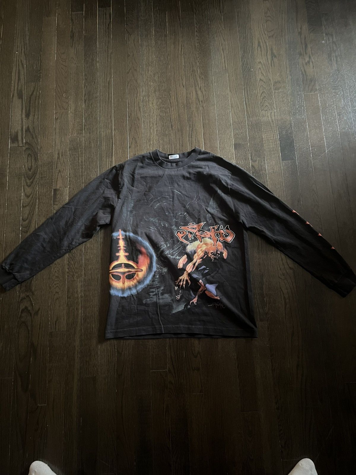 Travis Scott UTOPIA TOUR ‘DO YOU LIKE THE WAY IT SOUNDS’ LS TEE Size US M / EU 48-50 / 2 - 1 Thumbnail