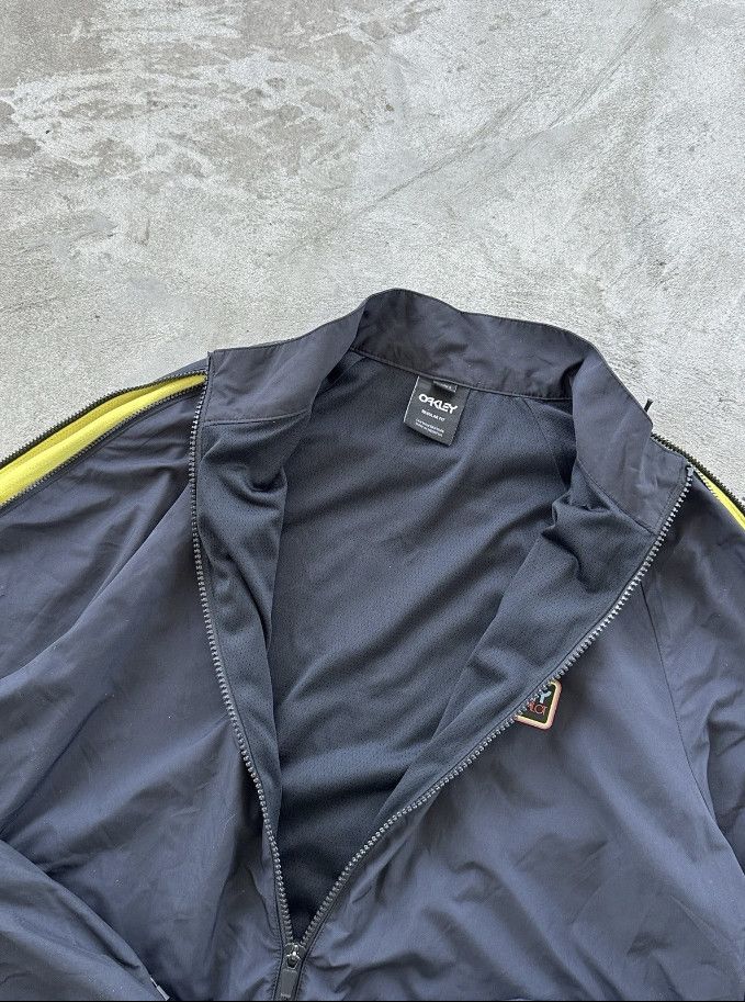 Oakley Vintage Light Jacket Oakley Nylon Zip Track Jacket Black S Size US S / EU 44-46 / 1 - 5 Thumbnail