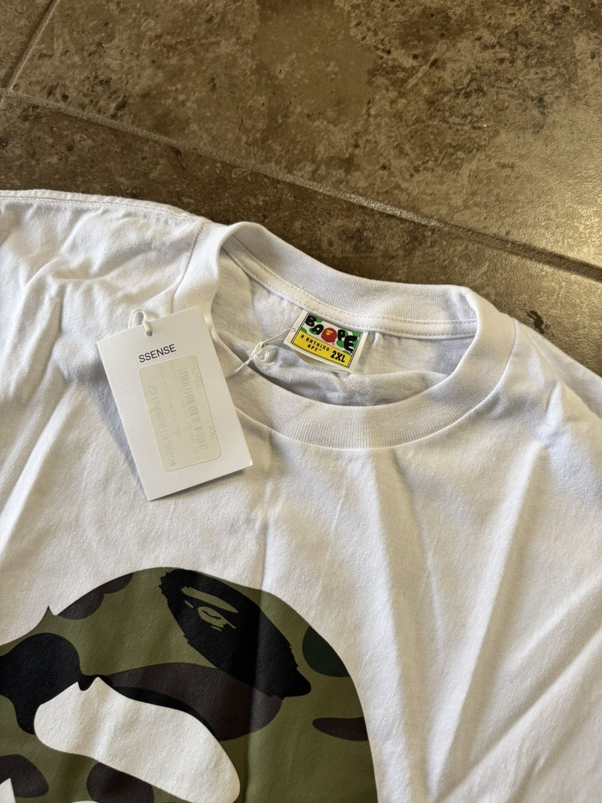 Bape BAPE 1ST Camo Big Ape Head Tee White Size US XXL / EU 58 / 5 - 3 Thumbnail