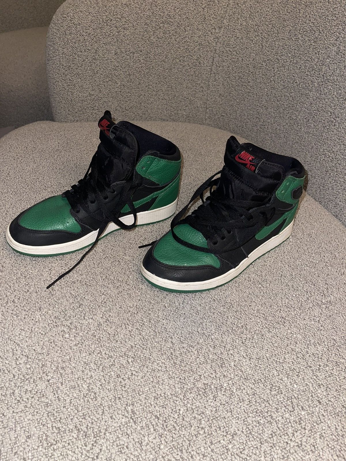 Jordan Brand Pine Green 1s Size US 6.5 / EU 39-40 - 3 Thumbnail
