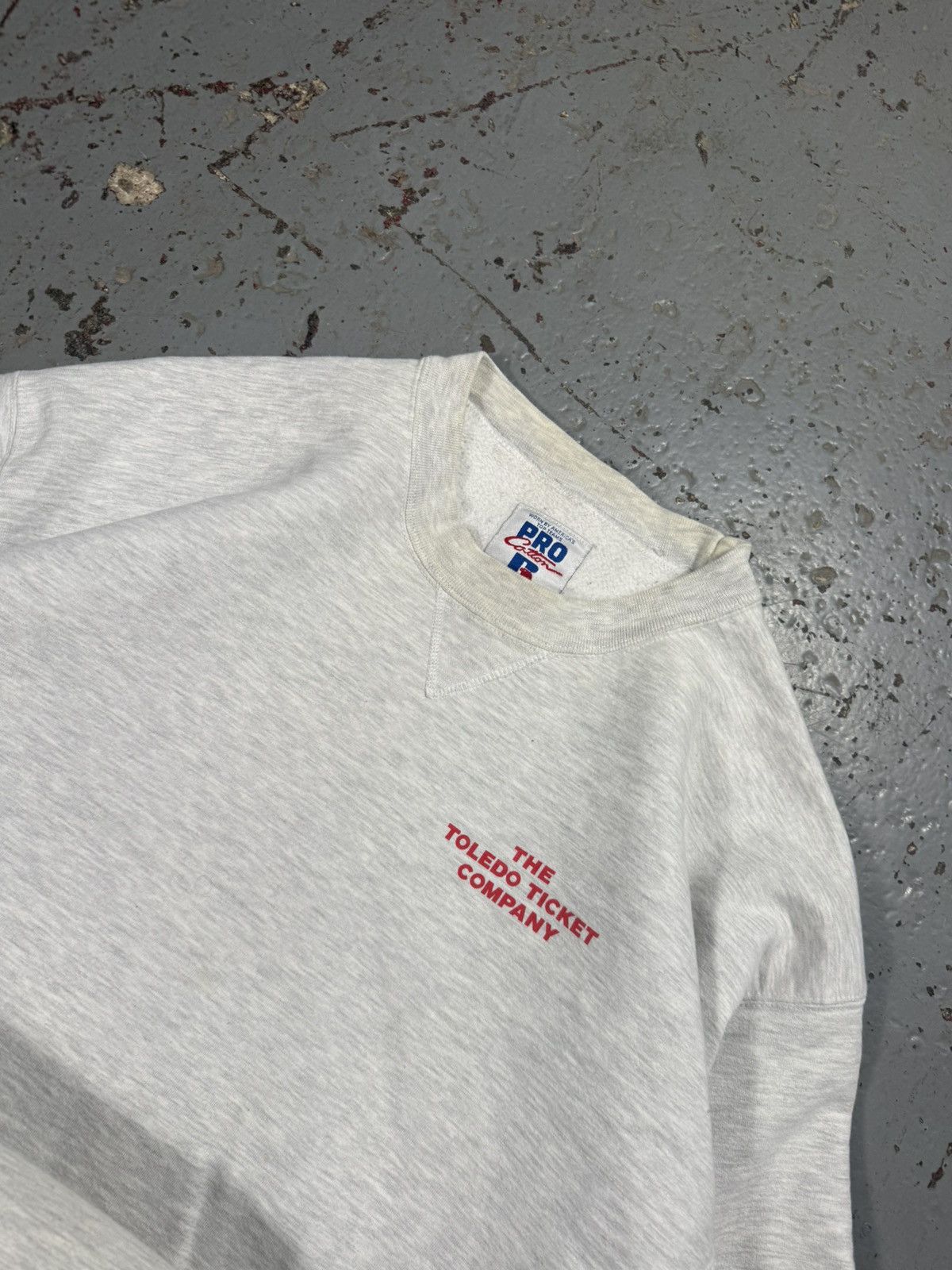 Russell Athletic Russells Athletic Toledo Ohio Towing Crewneck Sweater Size US XL / EU 56 / 4 - 4 Thumbnail