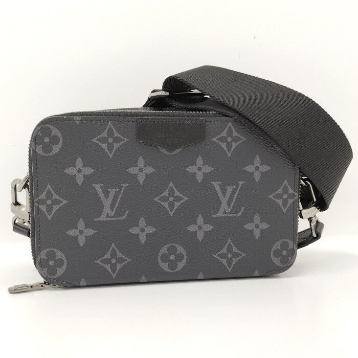 Louis Vuitton Alpha Wearable Wallet, Black
