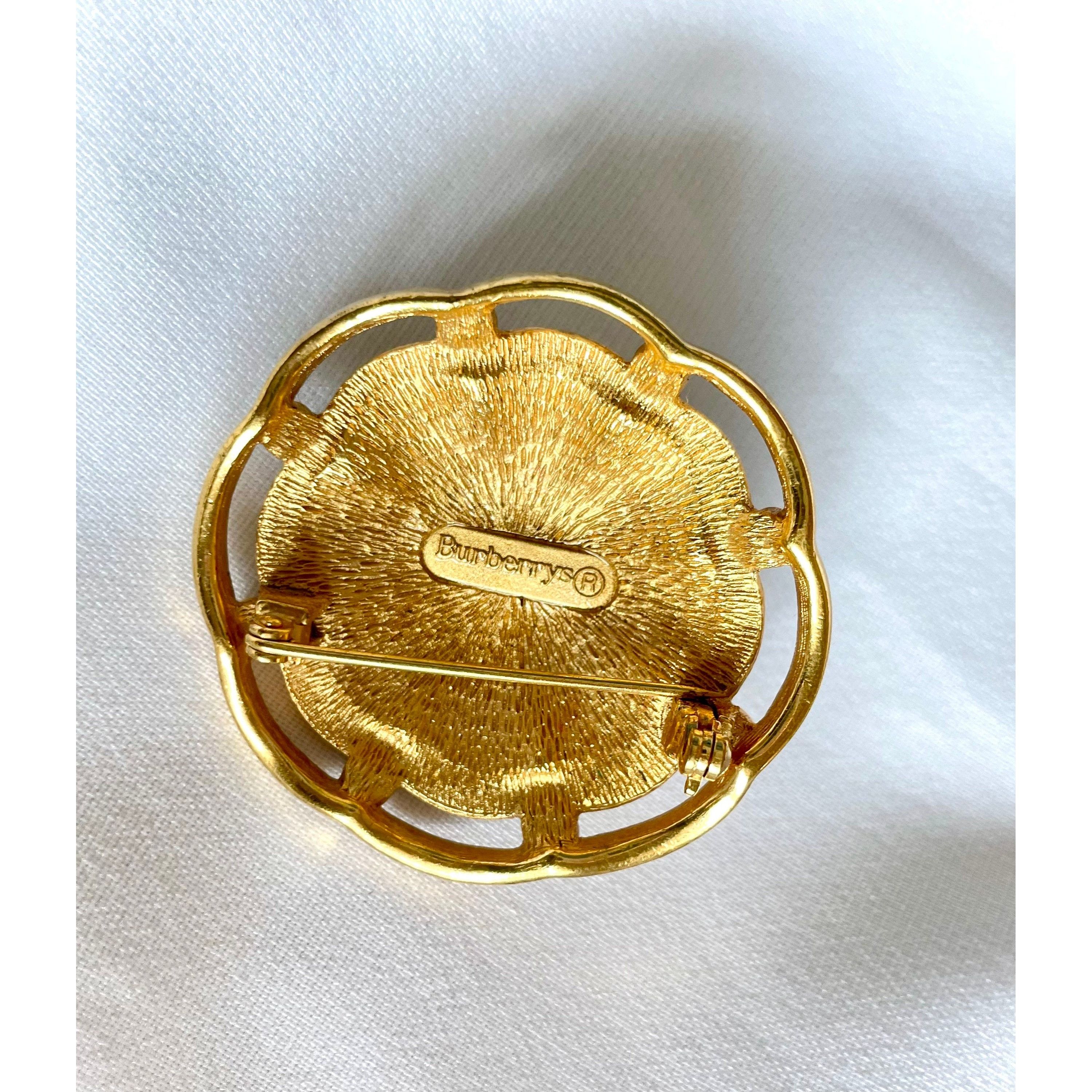 Burberry Vintage Burberry brooch faux pearl, crystal stones, and navy Size ONE SIZE - 2 Thumbnail