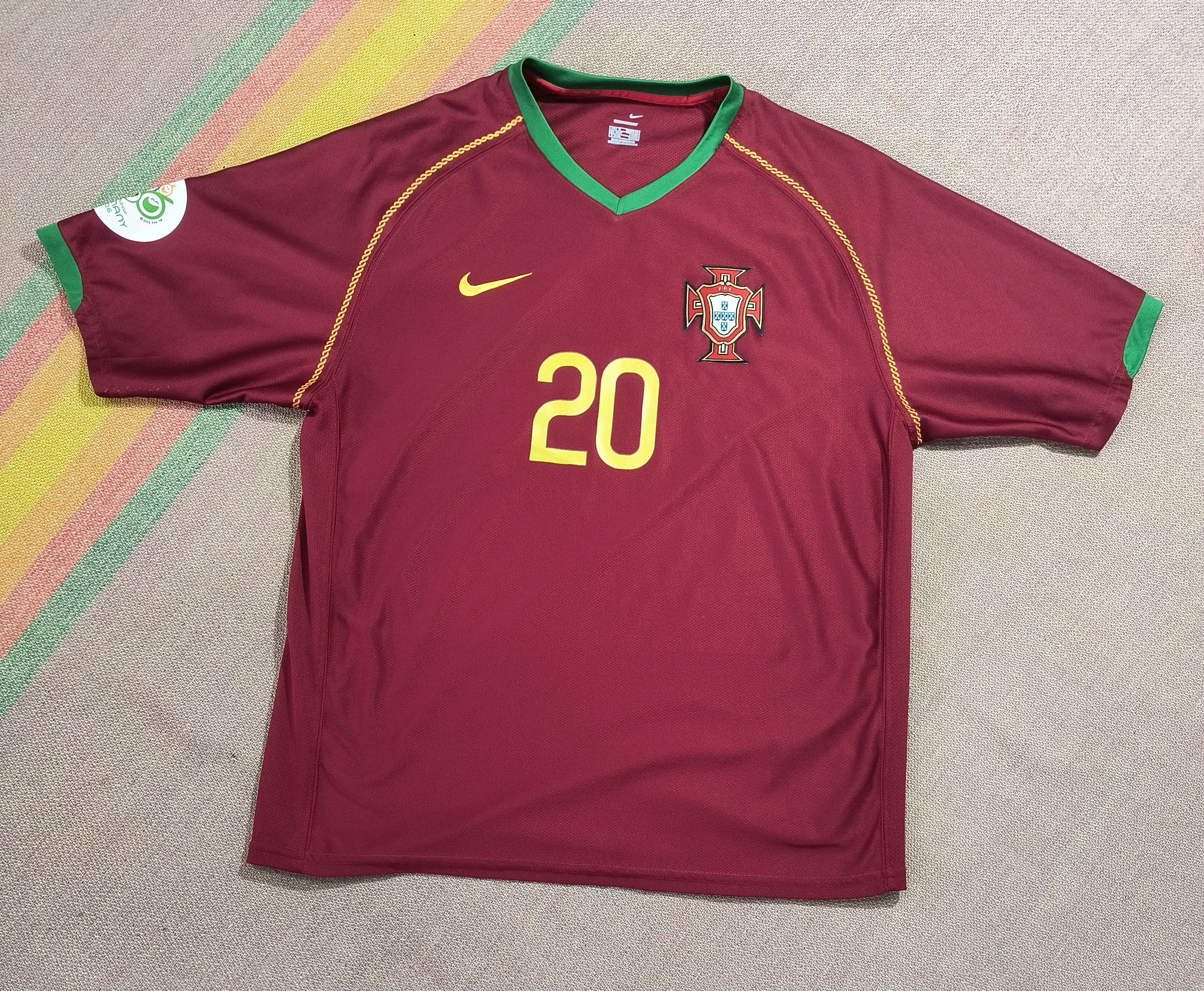Nike Y2K Nike Portugal Deco #20 2006 soccer decoration jersey Size US M / EU 48-50 / 2 - 2 Thumbnail