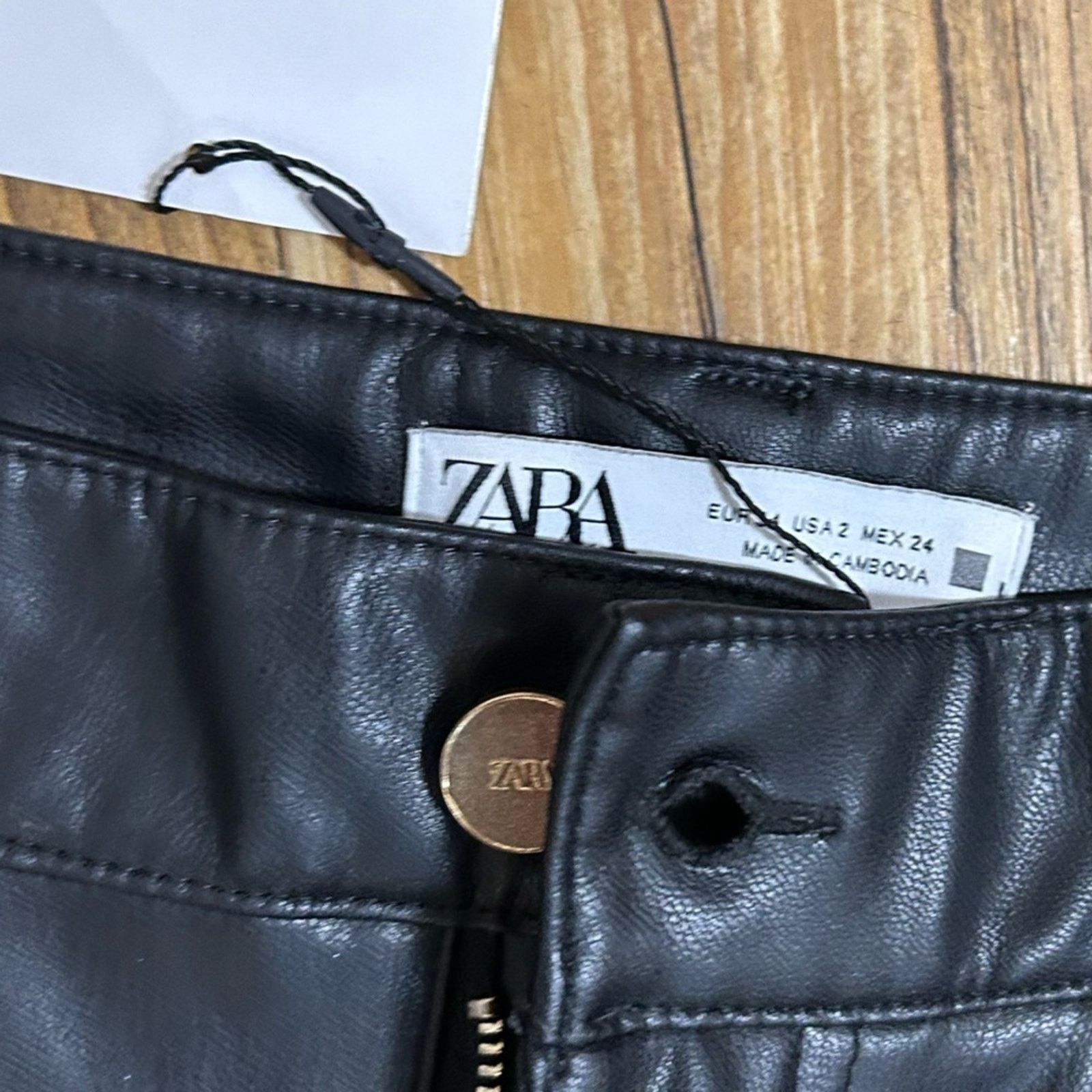 Zara Nwt- Zara- faux leather pants -Sz 2 Size 26" / US 2 / IT 38 - 3 Thumbnail