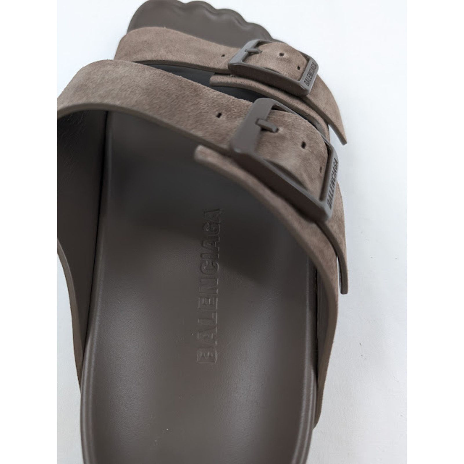 Balenciaga o1rshd1 Q:2 / Sunday Suede Sandals in Cold Brown Size US 11 / EU 44 - 6 Thumbnail