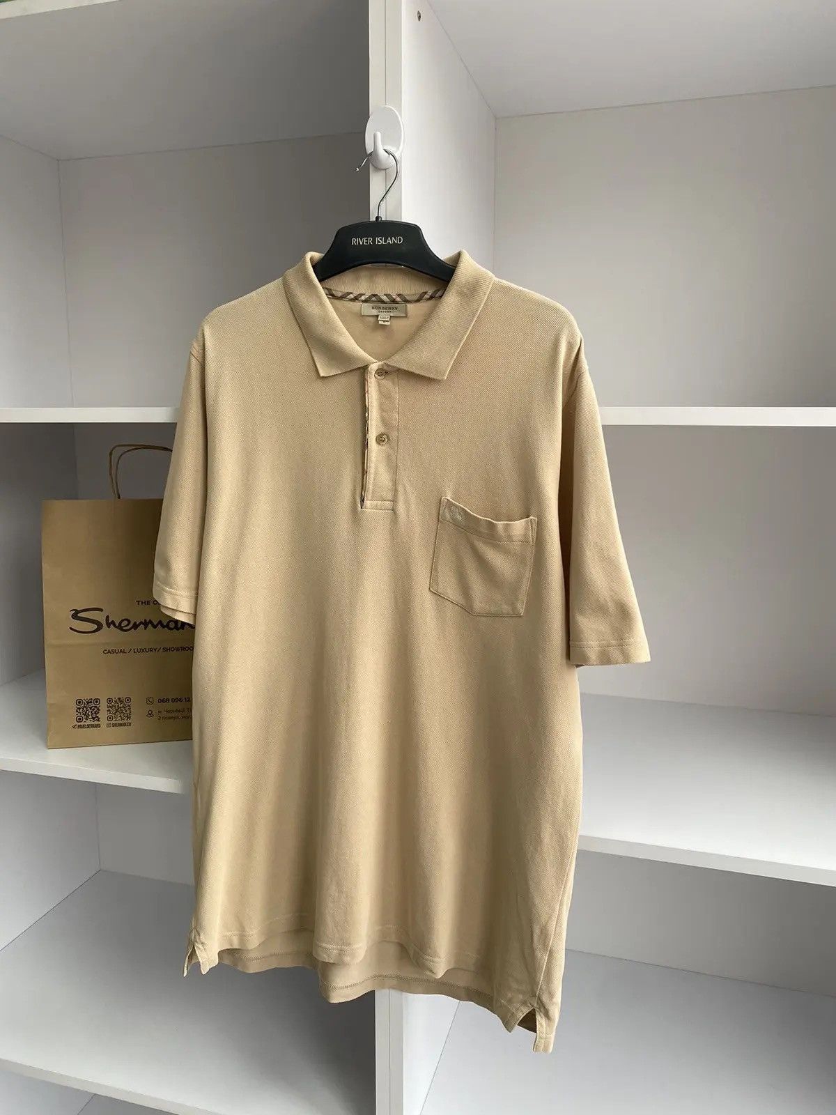Burberry × Vintage Vintage Burberry Beige Luxury Polo T-Shirt Size US L / EU 52-54 / 3 - 5 Thumbnail
