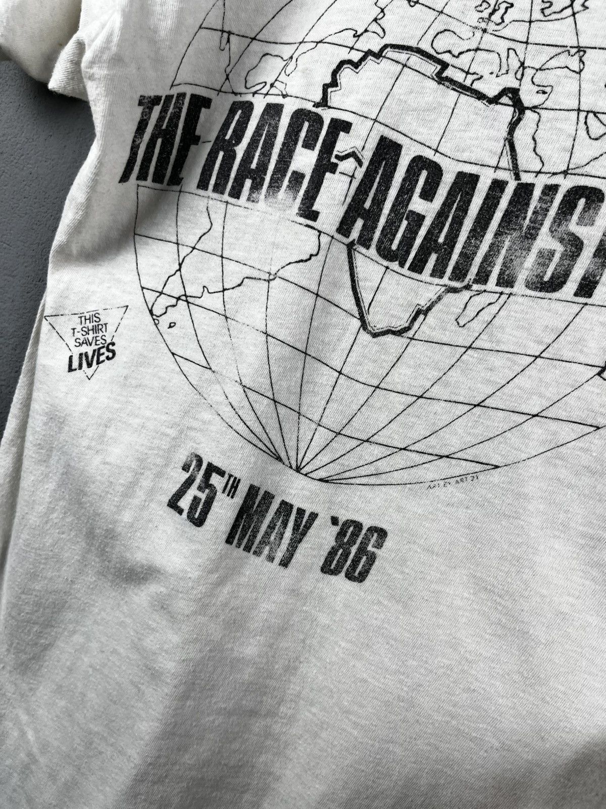 Vintage Vintage 1986 I Ran The World Sport Aid The Race Against Size S / US 4 / IT 40 - 5 Thumbnail