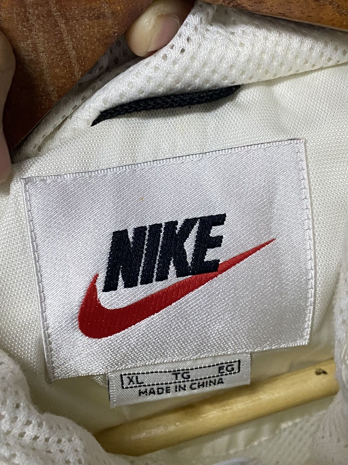Nike × Vintage Vintage Nike Windbreaker Size US XL / EU 56 / 4 - 16 Thumbnail