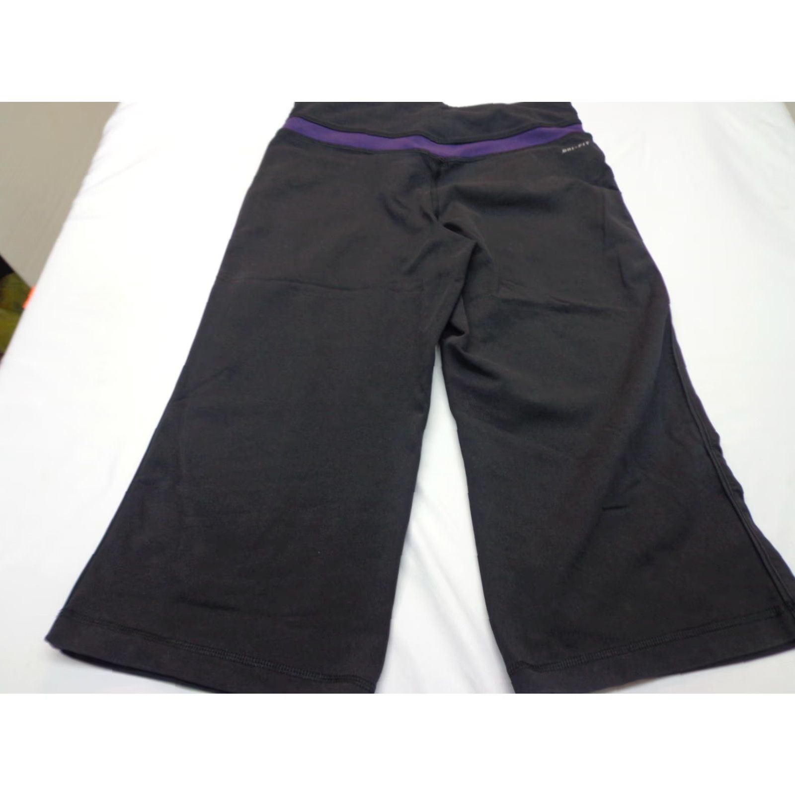 Nike Nike Dri-Fit Leggings Women's Black Medium Compression Leg Activewear Adult Womens Size 32" / US 10 / IT 46 - 6 Thumbnail