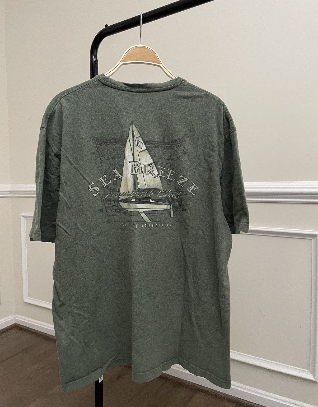 Vintage Vintage Y2K Boat Graphic Tee Shirt Unsoundrags Hanes Size US L / EU 52-54 / 3 - 6 Thumbnail