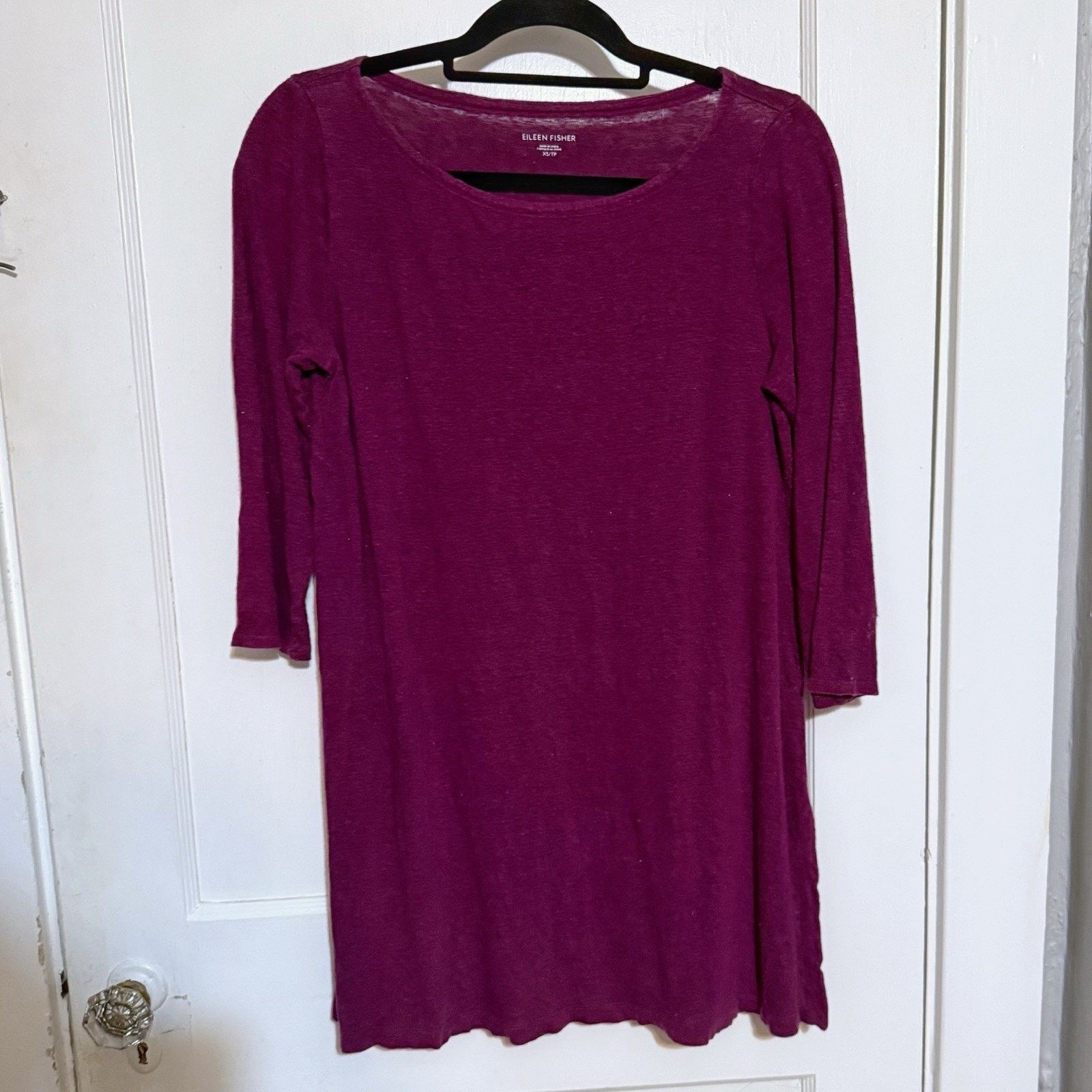 Eileen Fisher Eileen Fisher Top Women Size XS Burgundy Organic Linen Tunic Size XS / US 0-2 / IT 36-38 - 1 Thumbnail