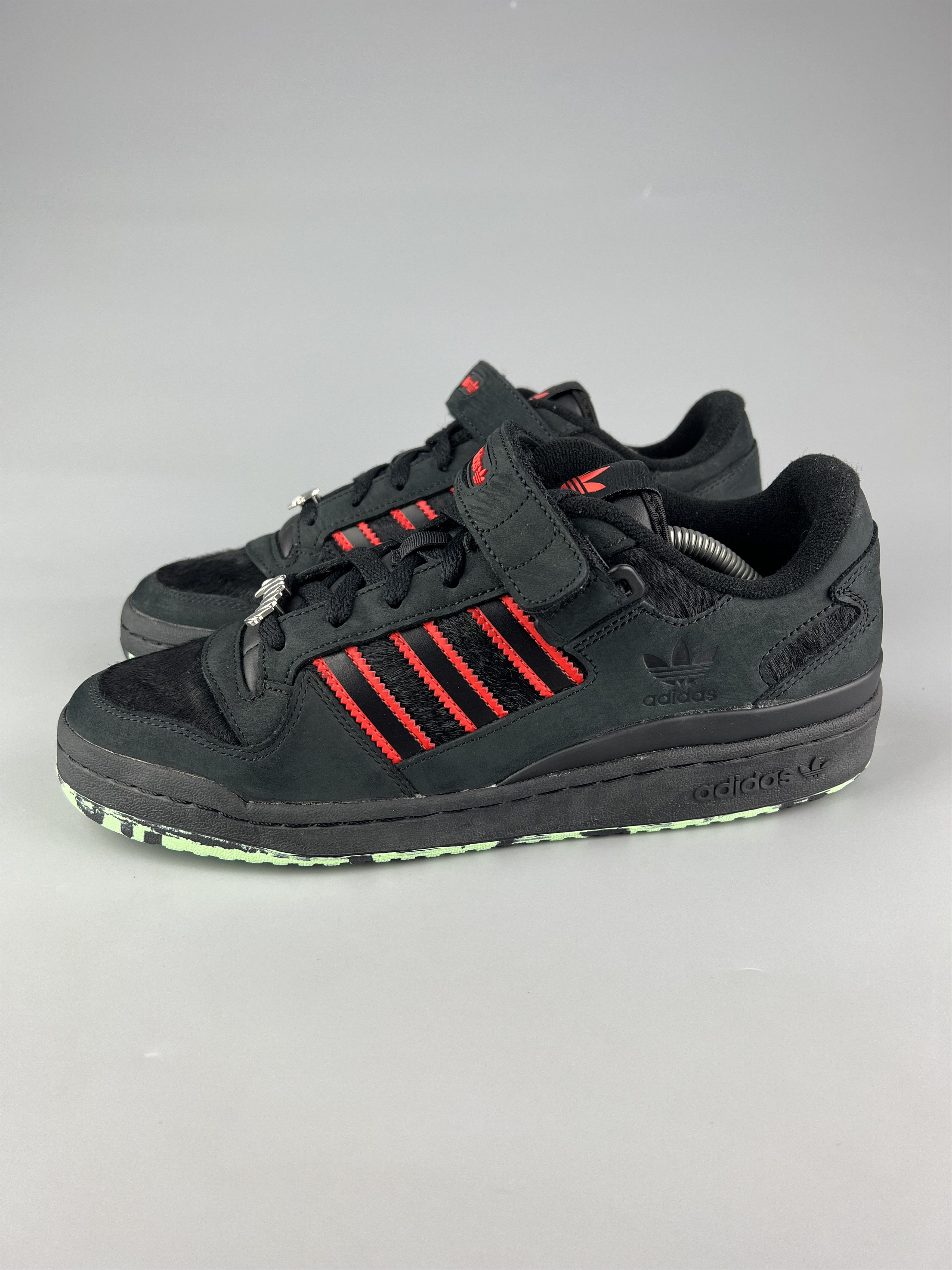 Adidas Adidas Forum Low Halloween Monster Pack Dracula Sneakers US9 Size US 9 / EU 42 - 1 Thumbnail