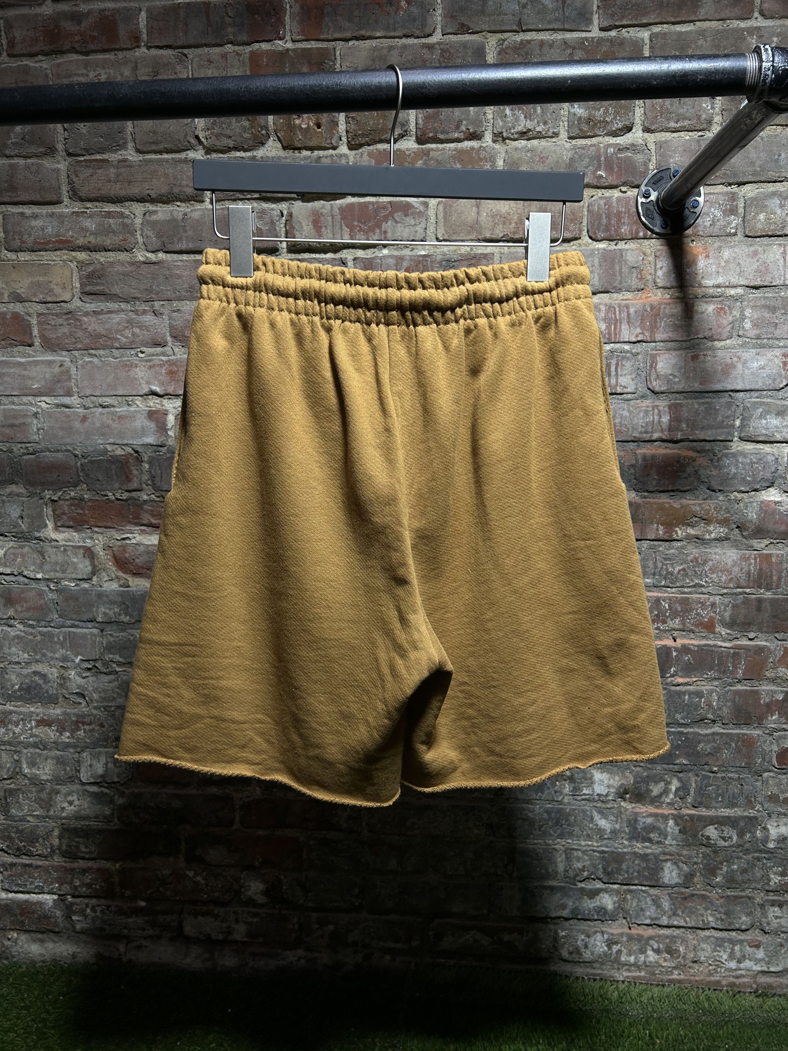 DENIM TEARS Denim Tears Sweatshorts Size US 28 / EU 44 - 2 Thumbnail