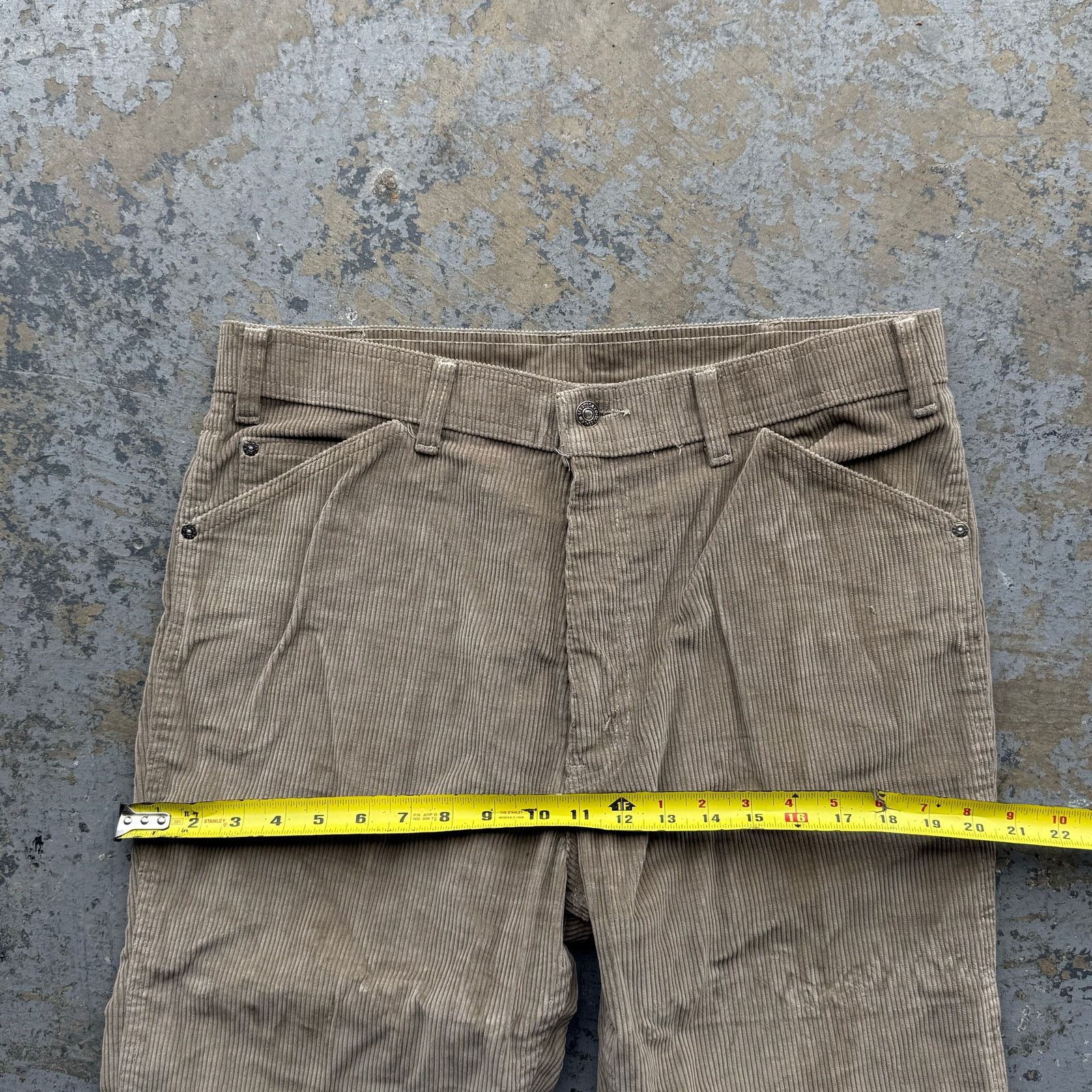 Levi's vtg 70’s Levi’s White Tab Flare Corduroy Pants Talon 42 Zip Size US 34 / EU 50 - 8 Thumbnail