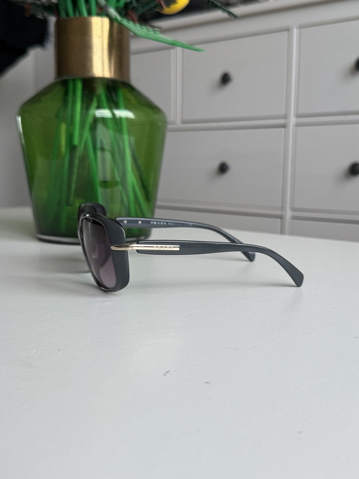 Prada Prada oversized sunglasses designer luxury casual old money Size ONE SIZE - 4 Thumbnail