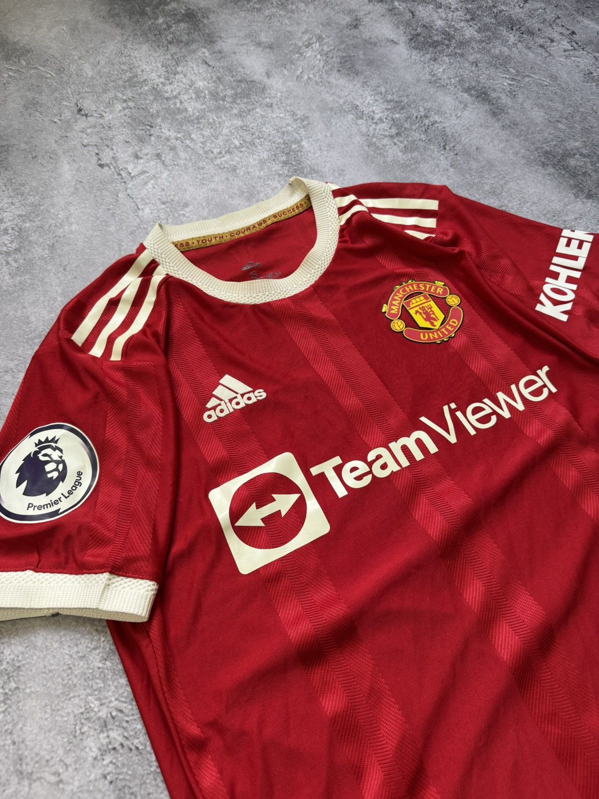 Adidas Adidas Manchester United 7 Ronaldo 2021 2022 Home Jersey Size US S / EU 44-46 / 1 - 5 Thumbnail