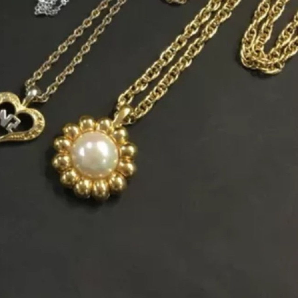 Nina Ricci Nina Ricci gold pearl necklace Size ONE SIZE - 6 Thumbnail