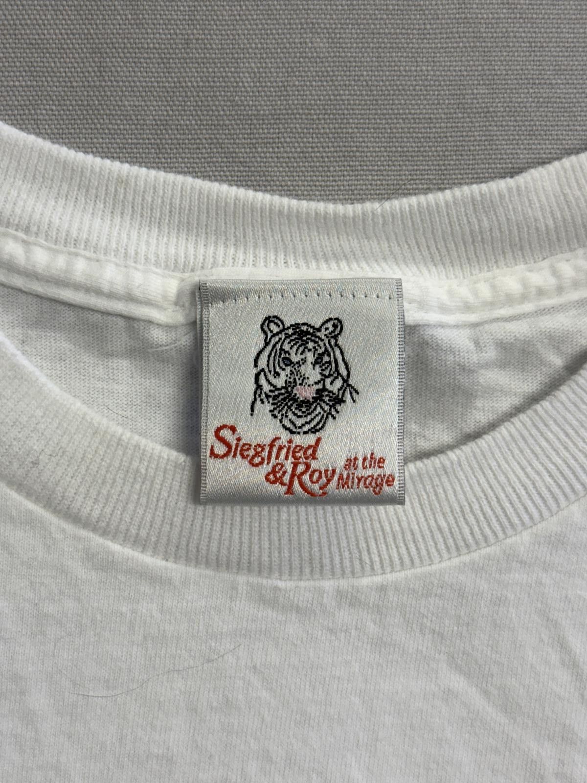 Designer Siegfried and Roy Baby Mirage Las Vegas Lion Eyes - 14/16 Size US XXS / EU 40 - 2 Thumbnail