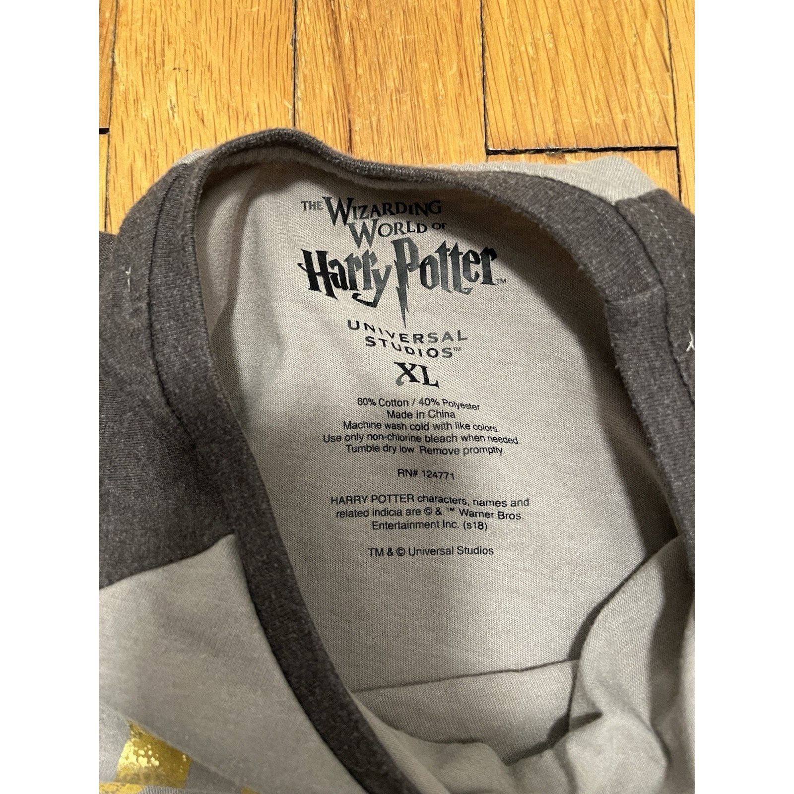 Harry Rosen Harry Potter Hufflepuff Loyal Badger T Shirt Cond XL A003102 Size US XL / EU 56 / 4 - 5 Thumbnail