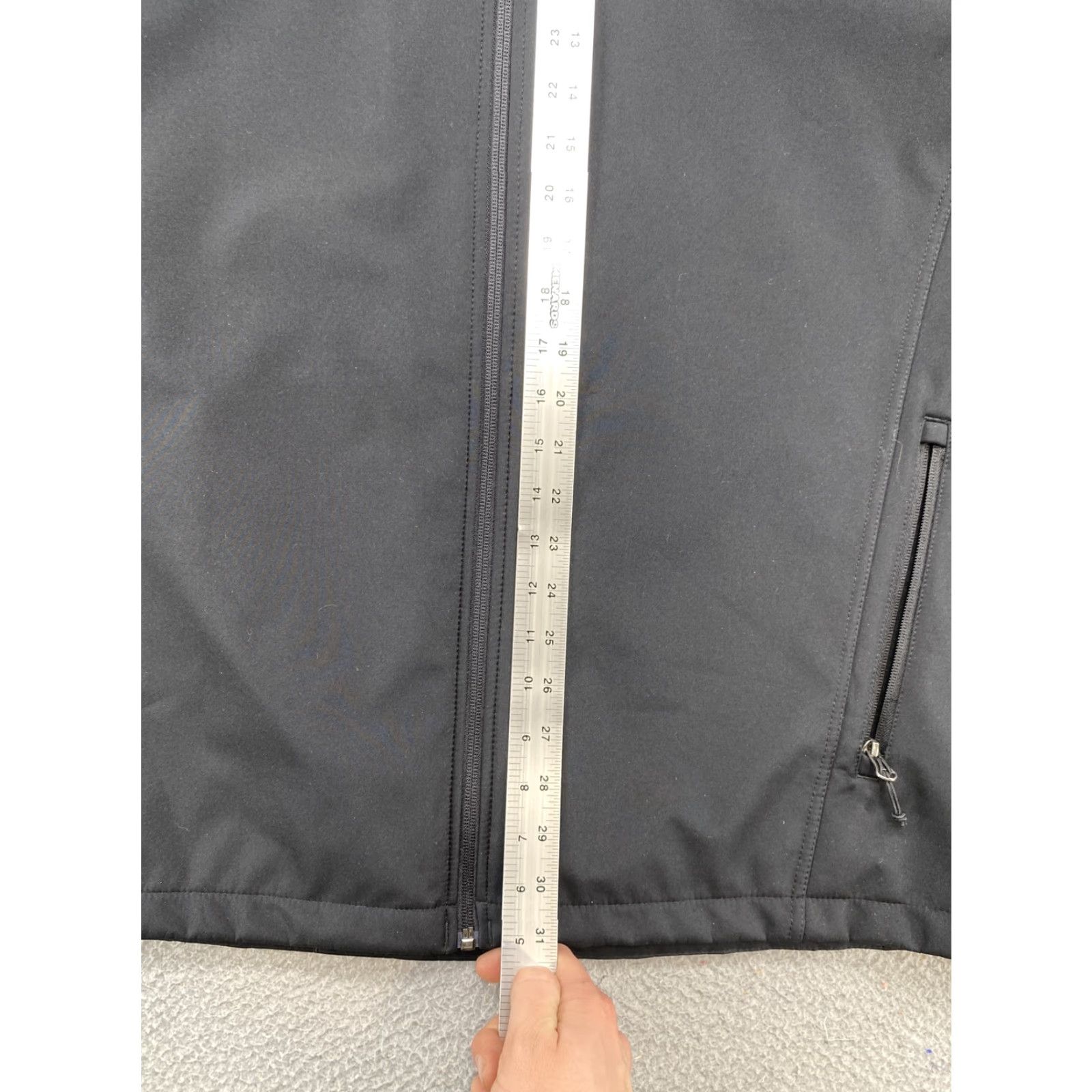 Port Authority Astec Industries Strategic Procurement Full Zip Soft Shell Jacket Men’s XL Black Port Authority Brand Size US XL / EU 56 / 4 - 7 Thumbnail