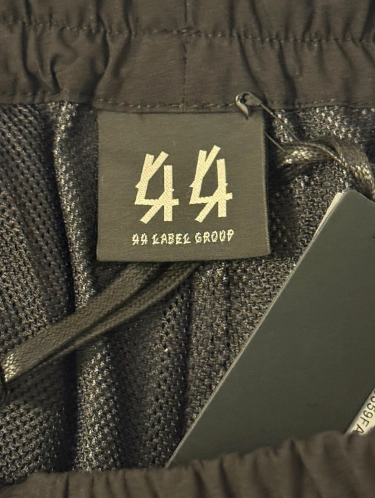 44 LABEL GROUP 44 Label Group Cargo Pants Poly Techno Black (46) Size US 44 / EU 60 - 8 Thumbnail