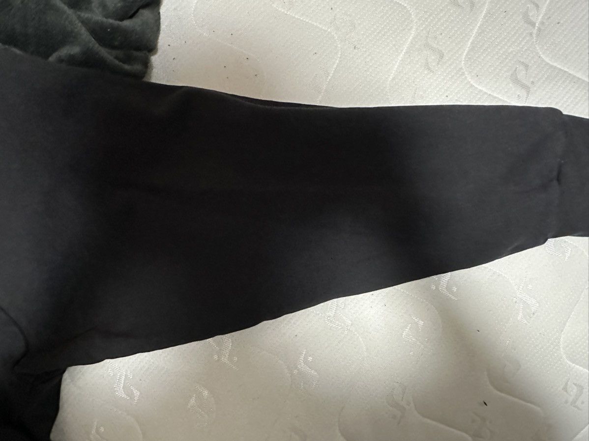 Yeezy Unreleased Yeezy Gap Black Zip-up hoodie Size US XL / EU 56 / 4 - 5 Thumbnail