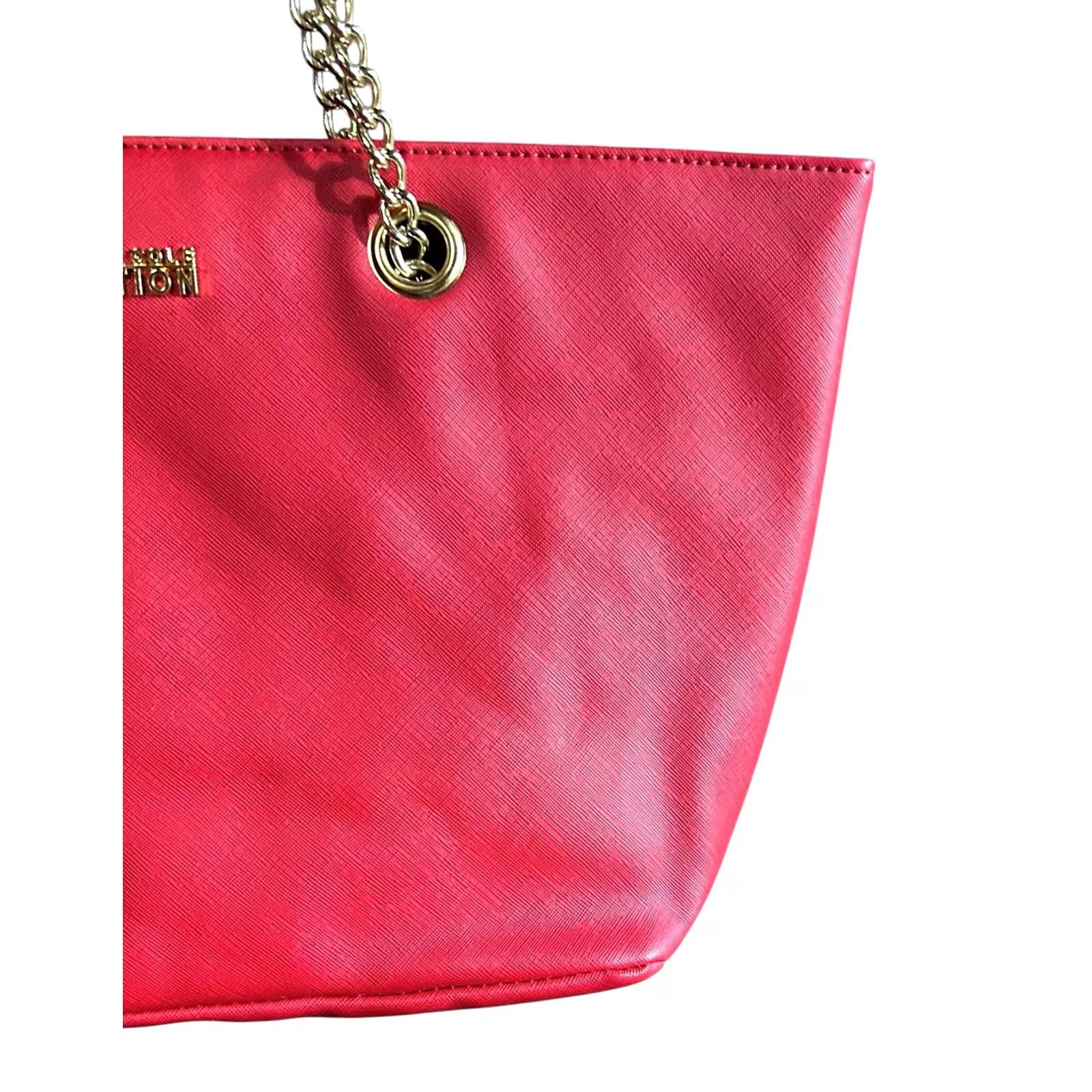 Kenneth Cole KENNETH COLE REACTION Red Shoulder Hand Bag Women's Purse Chain Handles Tote Size ONE SIZE - 3 Thumbnail