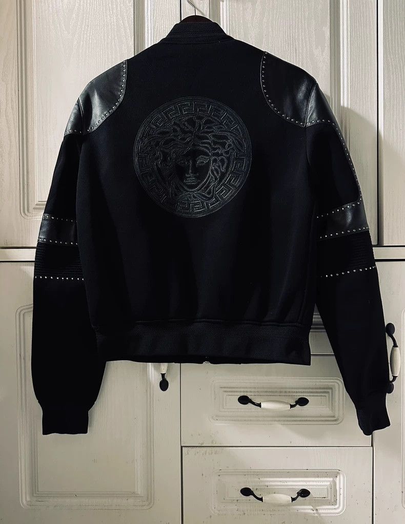 Versace Versace Medusa knitted embroidered leather jacket jacket j Size US S / EU 44-46 / 1 - 2 Thumbnail