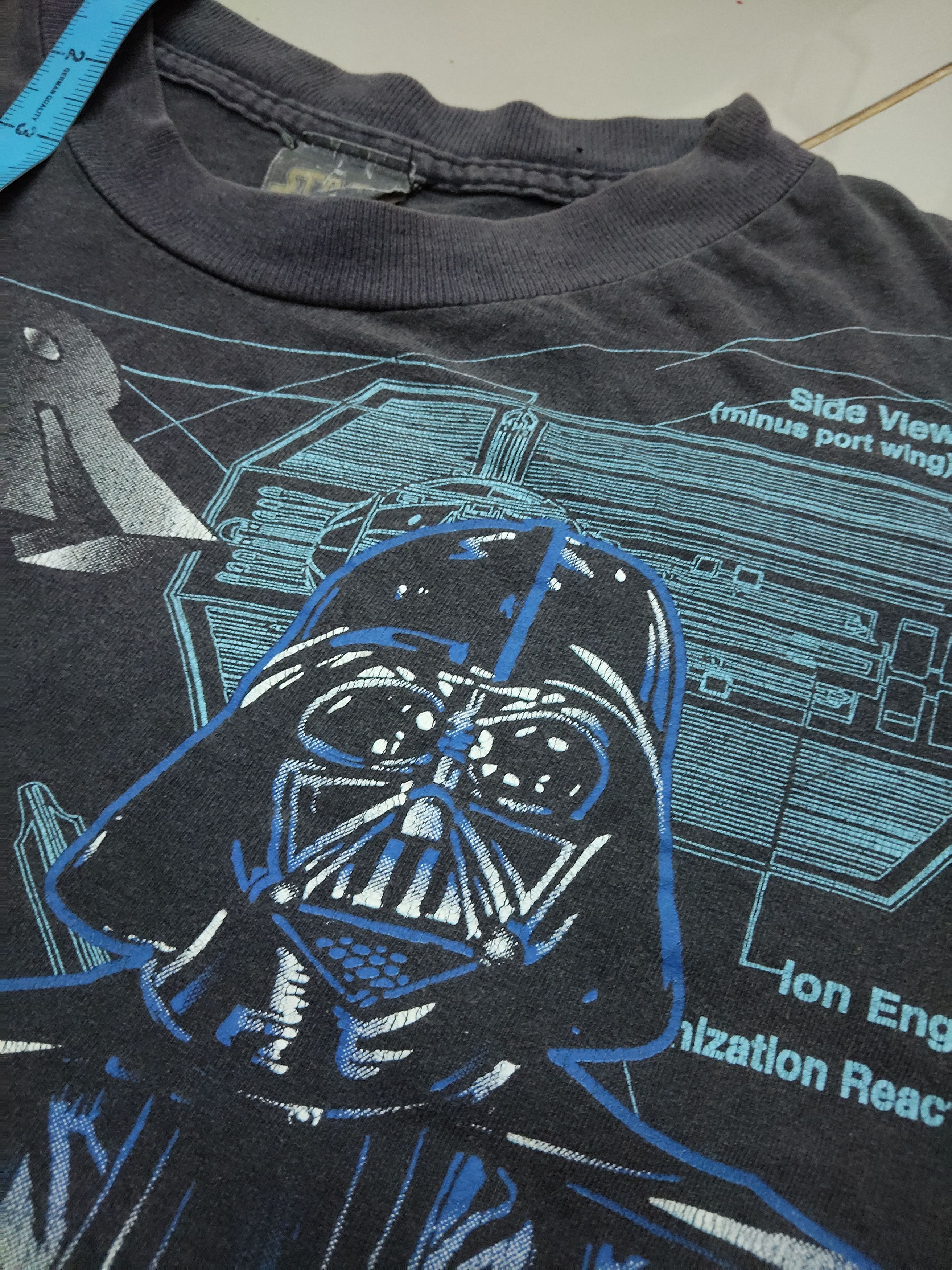 Star Wars Vintage 1996 Star Wars Darth Vader All over print Kids tee Size US L / EU 52-54 / 3 - 5 Thumbnail