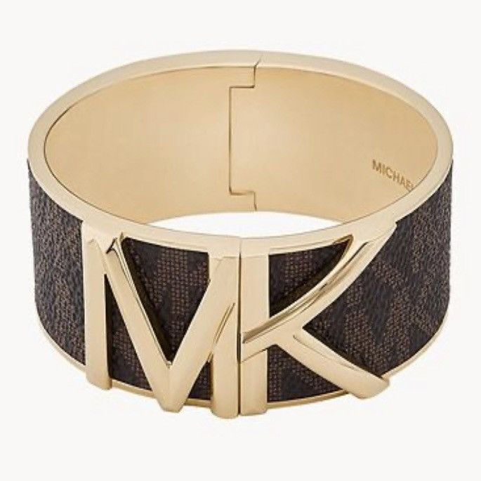 $150 MKJ7971710 Michael Kors Gold-Tone Matt Bangle Bracelet
