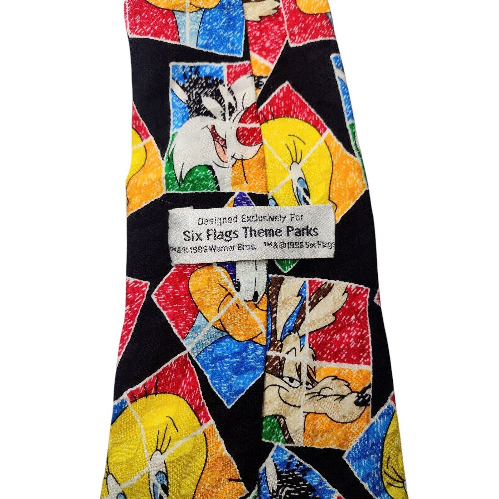 Warner Bros Vtg 1996 All Silk Looney Tunes Necktie Six Flags Retro Carto Size ONE SIZE - 3 Thumbnail