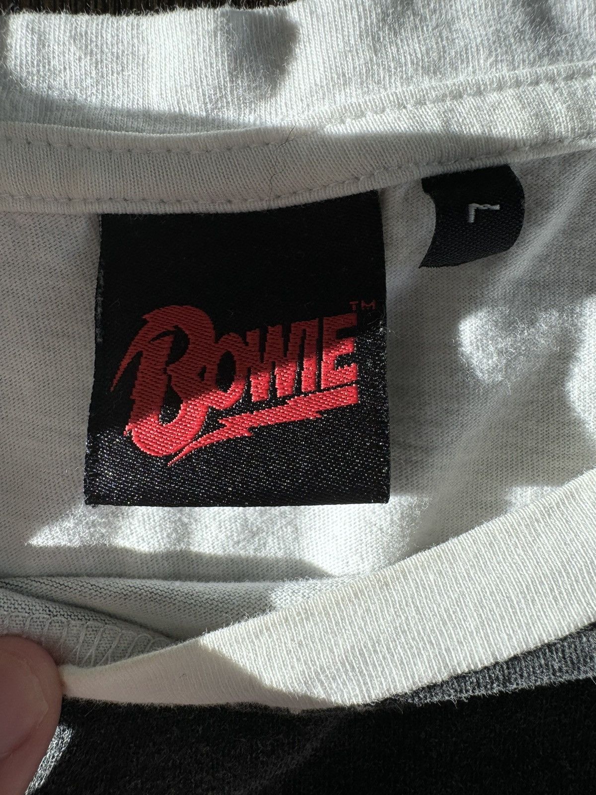 Band Tees David Bowie “Aladdin Sane” Overprint Lightning Bolt Tee Size US L / EU 52-54 / 3 - 4 Thumbnail