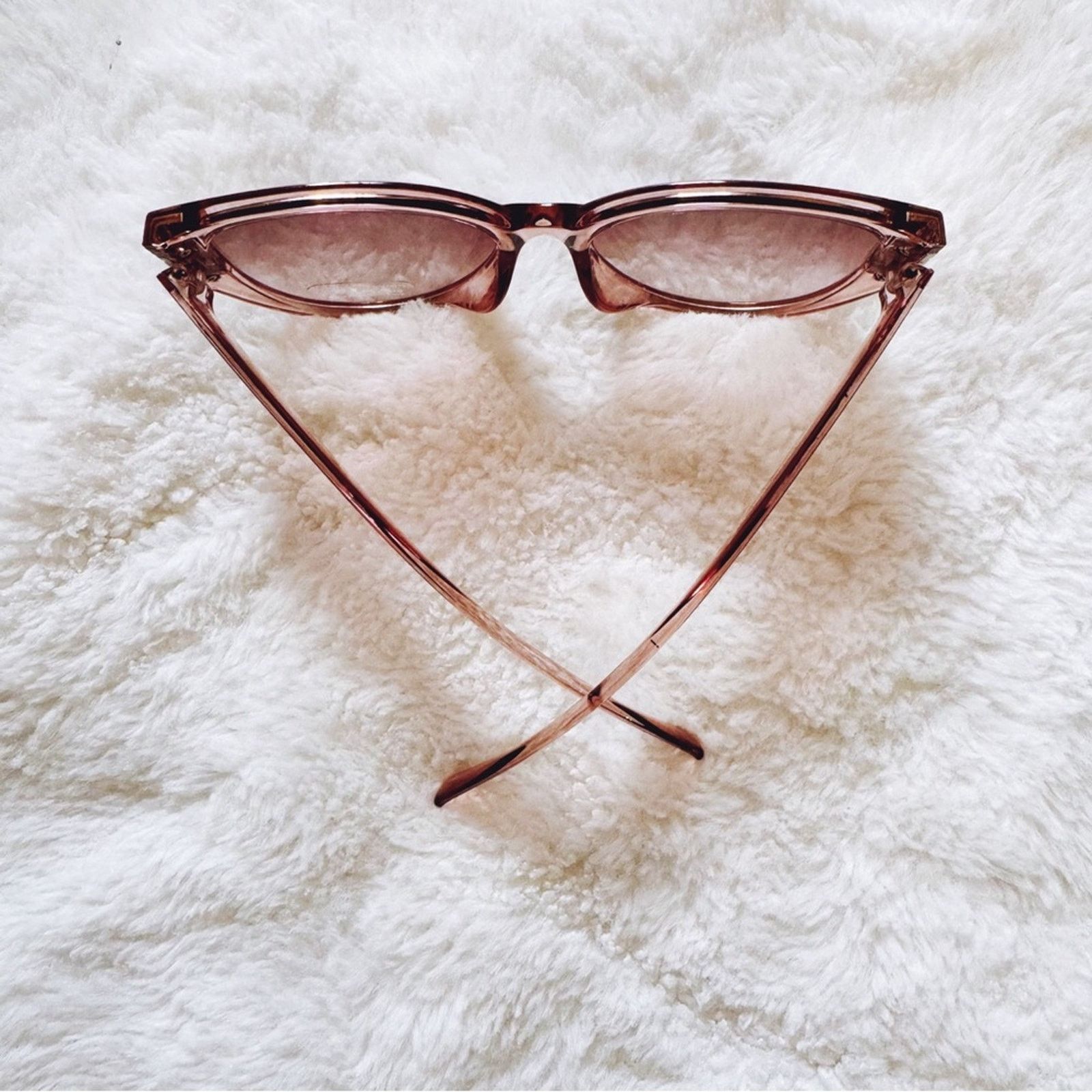 Other Rosy Clear Pink Cat Eye Oversized Sunglasses Size ONE SIZE - 12 Thumbnail