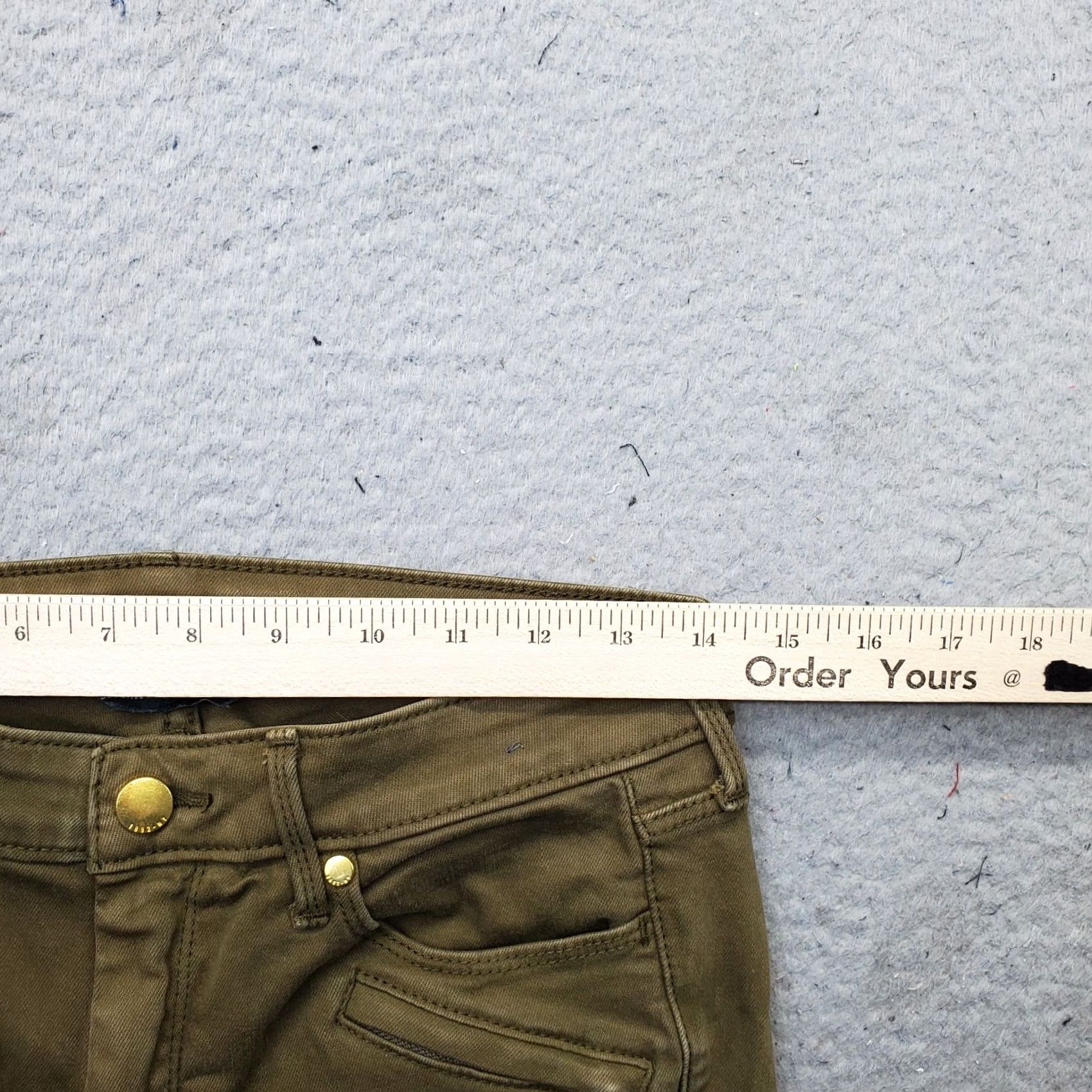 Abercrombie & Fitch Abercrombie & Fitch Signature Jeans Womens Size 27 Brown Skinny Denim 27x29 Solid Dark Brown 90s? No Vintage: N/A Size 27" / US 4 / IT 40 - 6 Thumbnail