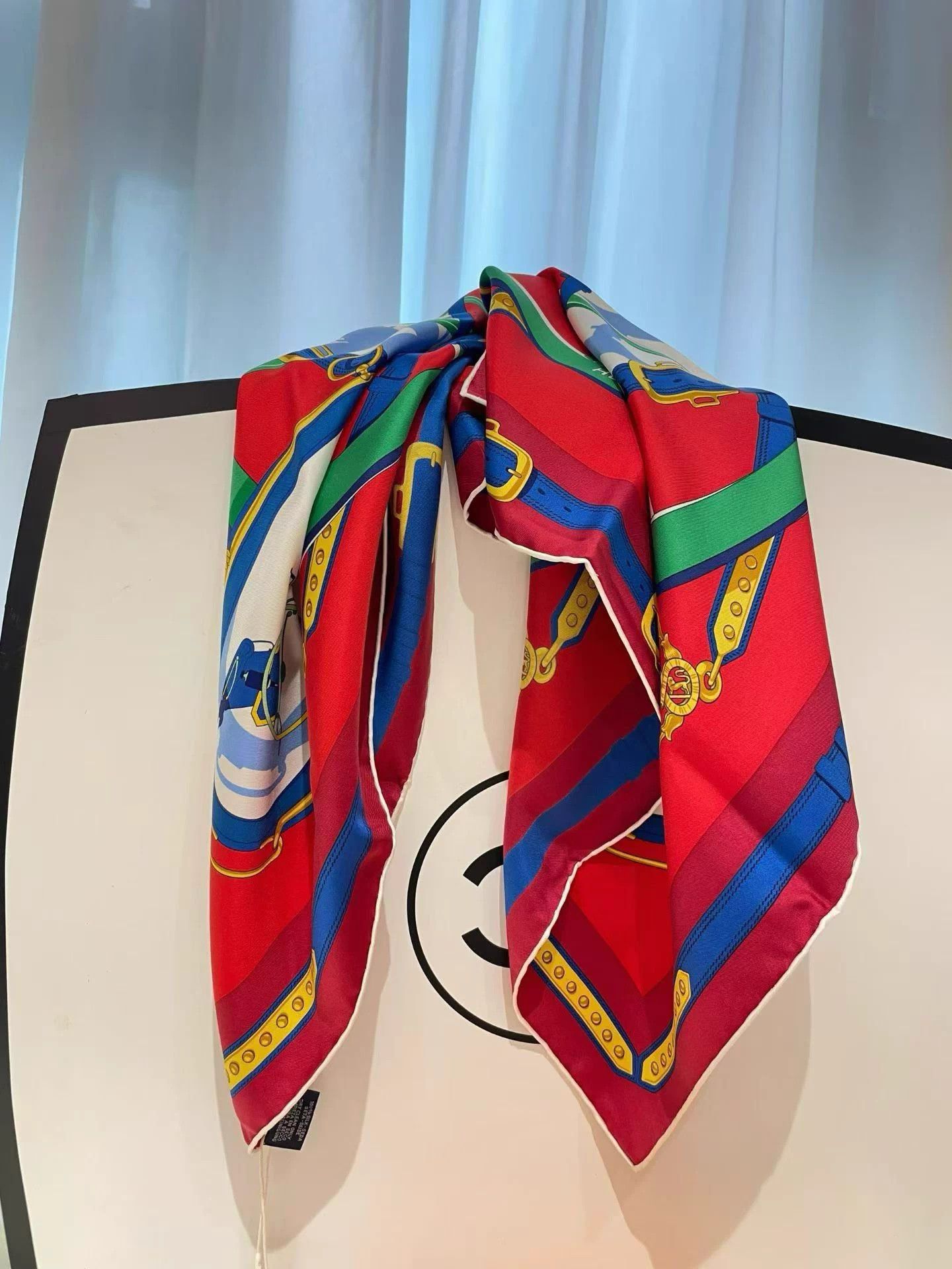Hermes Hermès Roue de la Liberté 90x90 deadstock scarf Size ONE SIZE - 3 Thumbnail