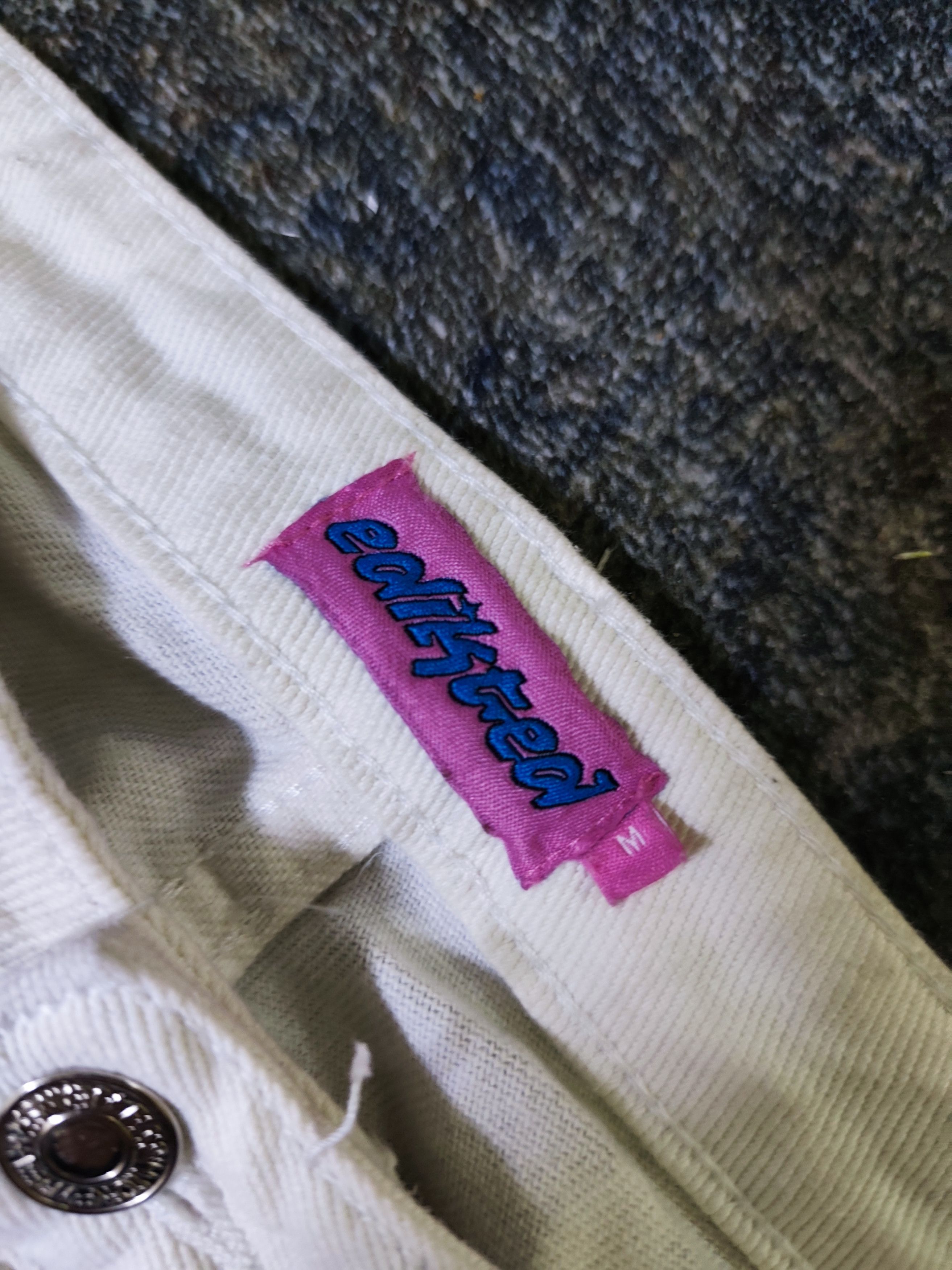 Other Edikted overprint jeans Size 28" / US 6 / IT 42 - 3 Thumbnail