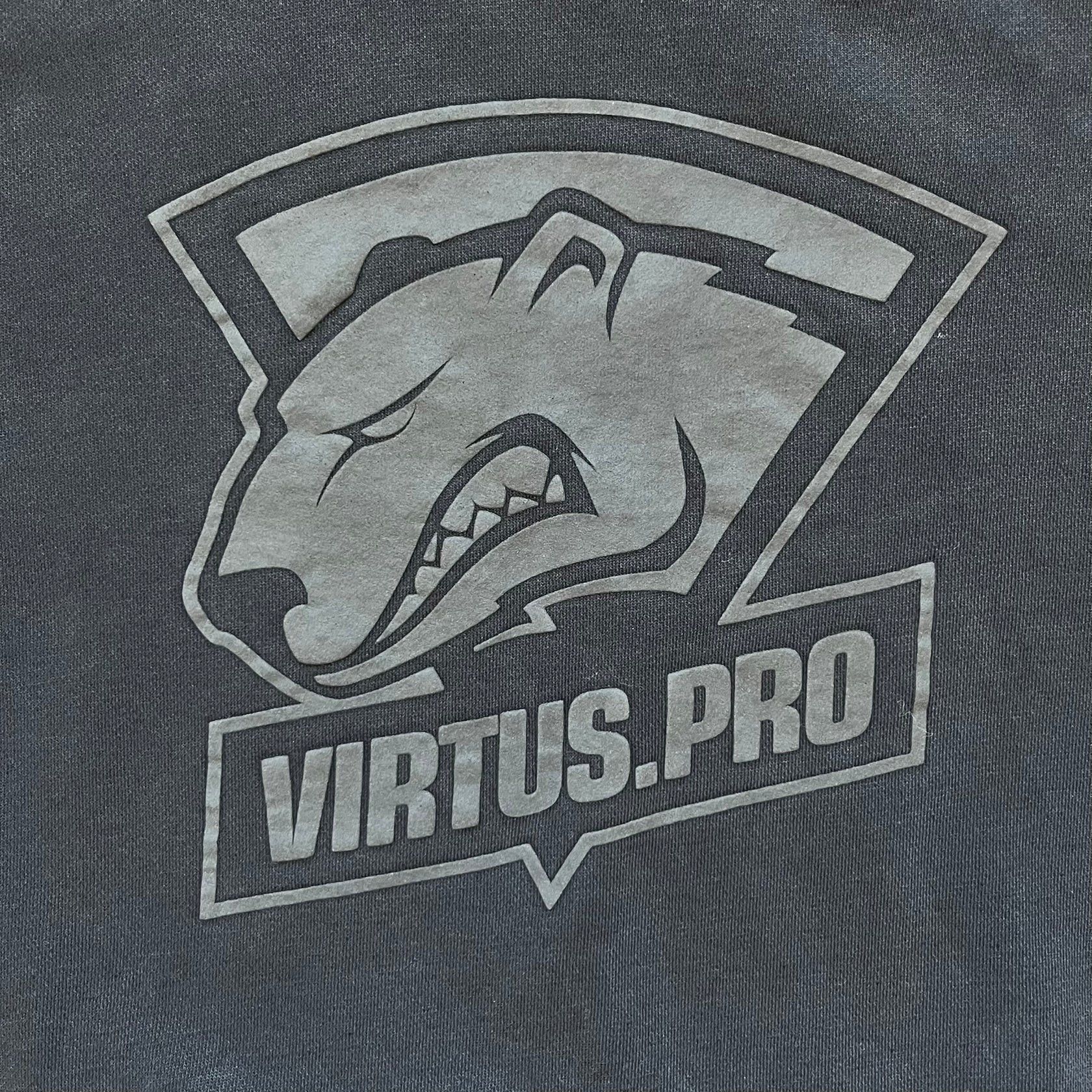 FaZe Virtus Pro 2020's Washed Black Hoodie Size US S / EU 44-46 / 1 - 2 Thumbnail