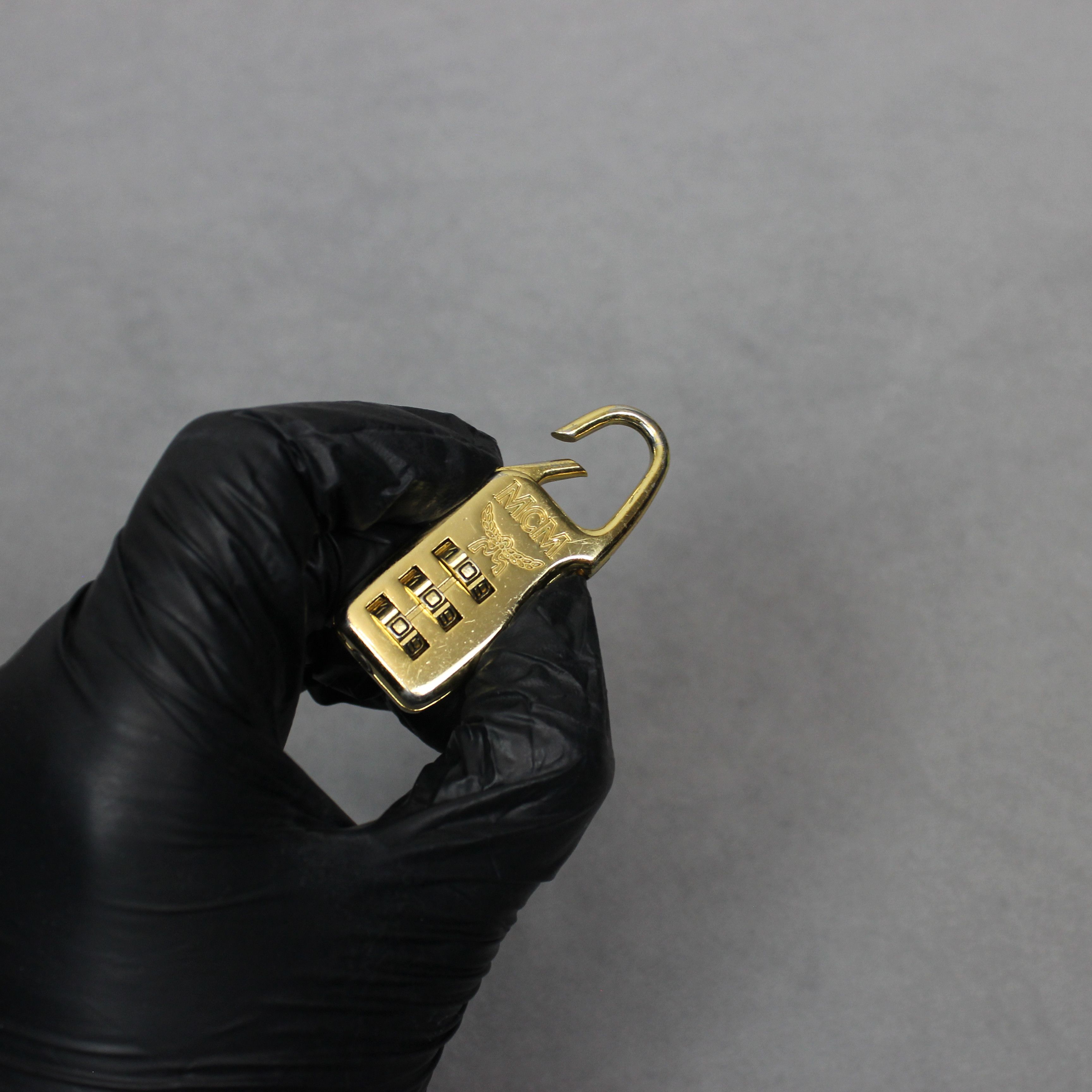 MCM MCM Combination Padlock Gold Logo Engraved Bag Lock Unisex Size ONE SIZE - 4 Thumbnail