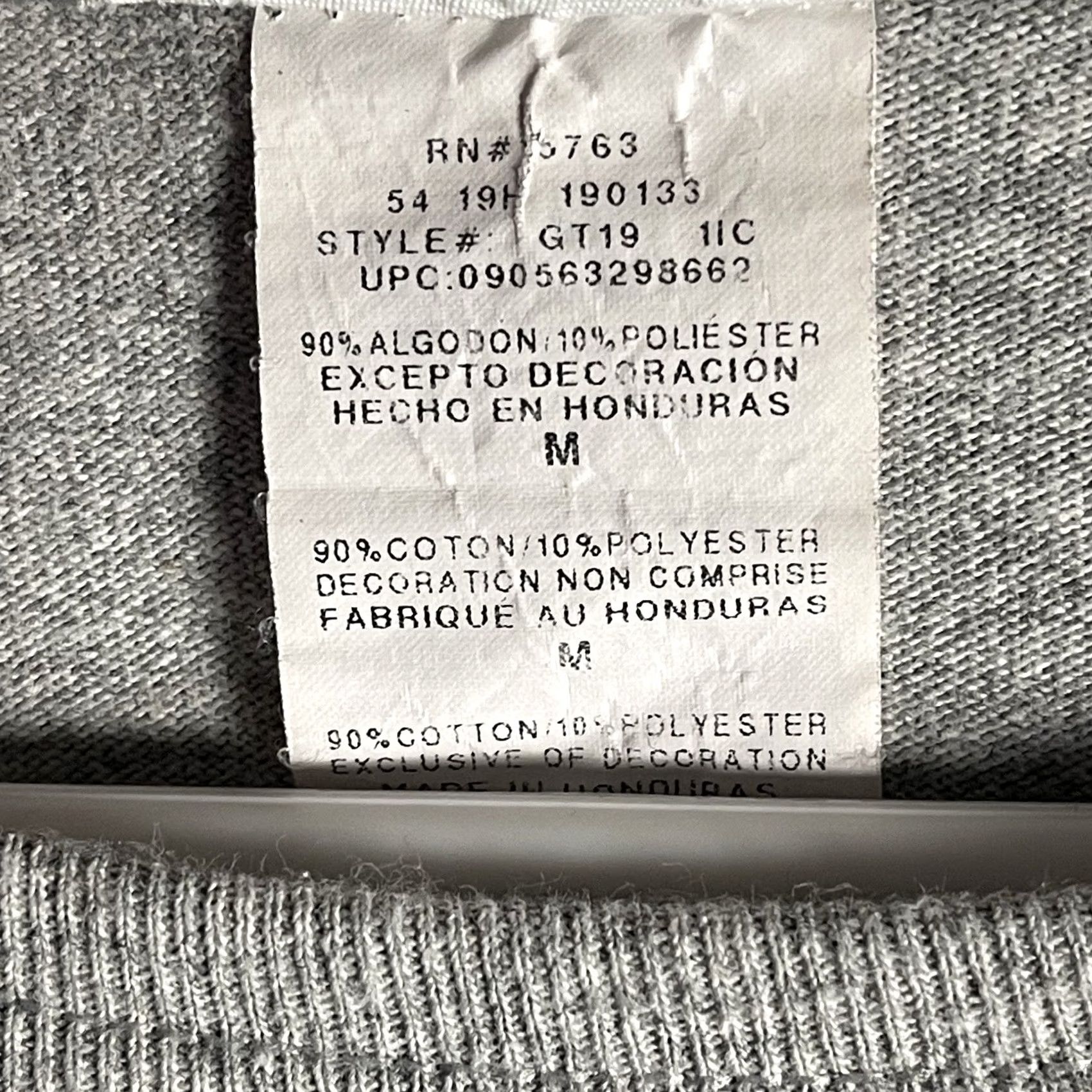 Champion VINTAGE Champion Football T-Shirt Gray Adult Medium Boys? (Note: This line is wrong) Size US M / EU 48-50 / 2 - 5 Thumbnail