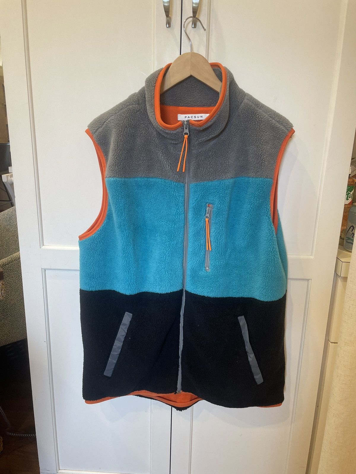 Pacsun Sz M Zip Up Fleece Vest Size US M / EU 48-50 / 2 - 1 Thumbnail