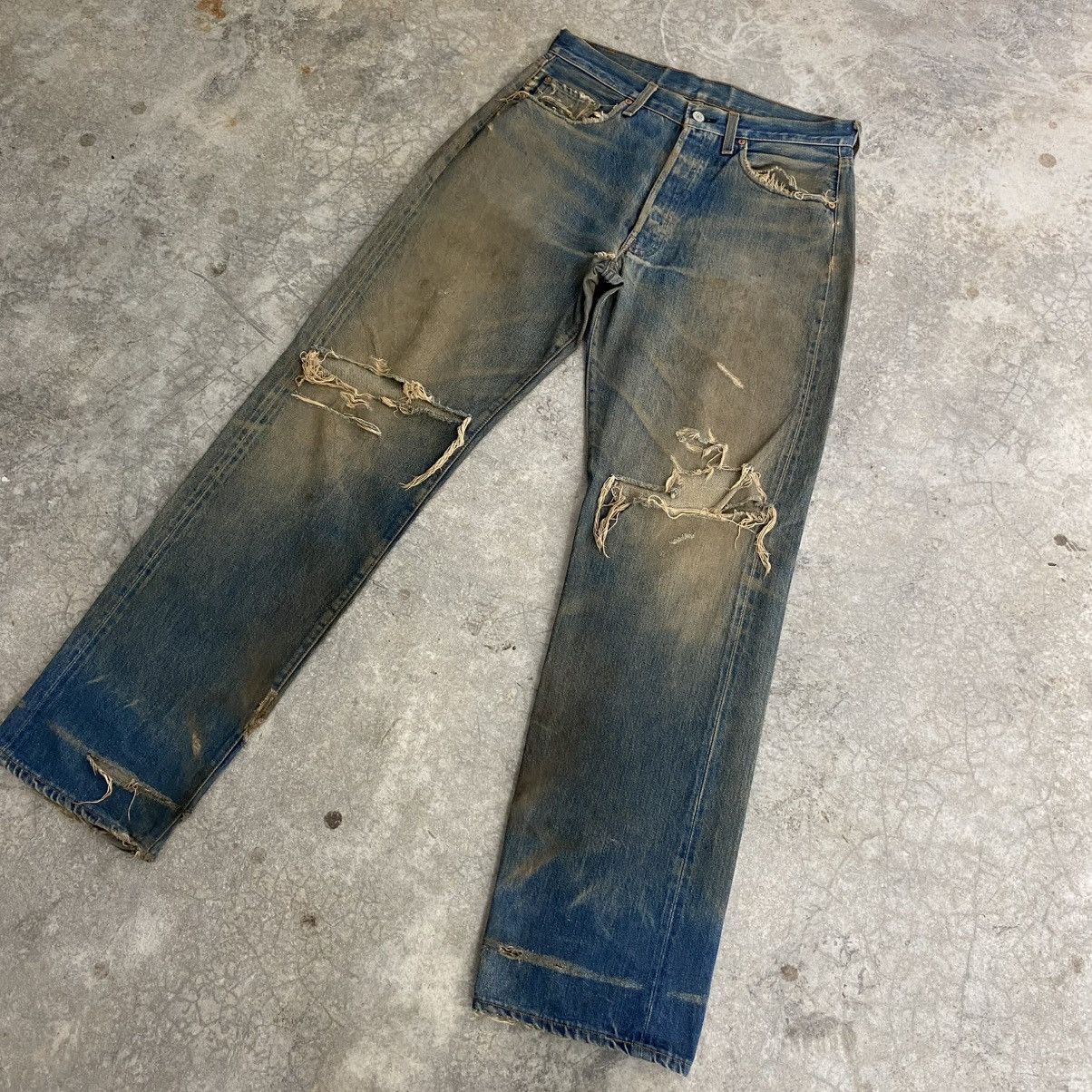 Levi's Thrashed! Vintage 90’s Levis 501 Big E Selvedge Jeans Size US 32 / EU 48 - 5 Thumbnail