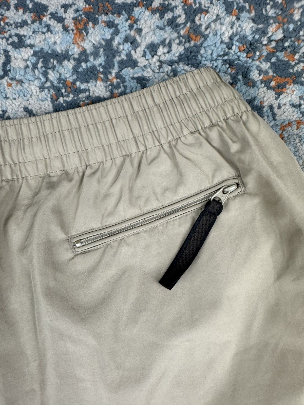 Nike Vintage 90s Nike baggy shorts swimming trunks earth tones Size US 32 / EU 48 - 8 Thumbnail